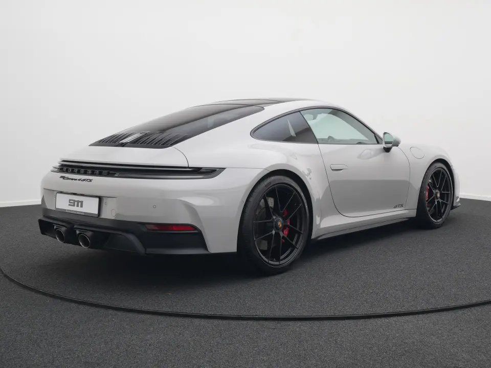 911 Carrera 4 GTS