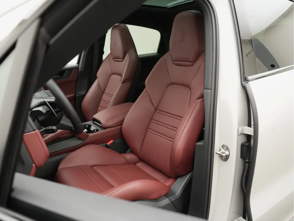 Cayenne E-Hybrid Black Edition Coupé