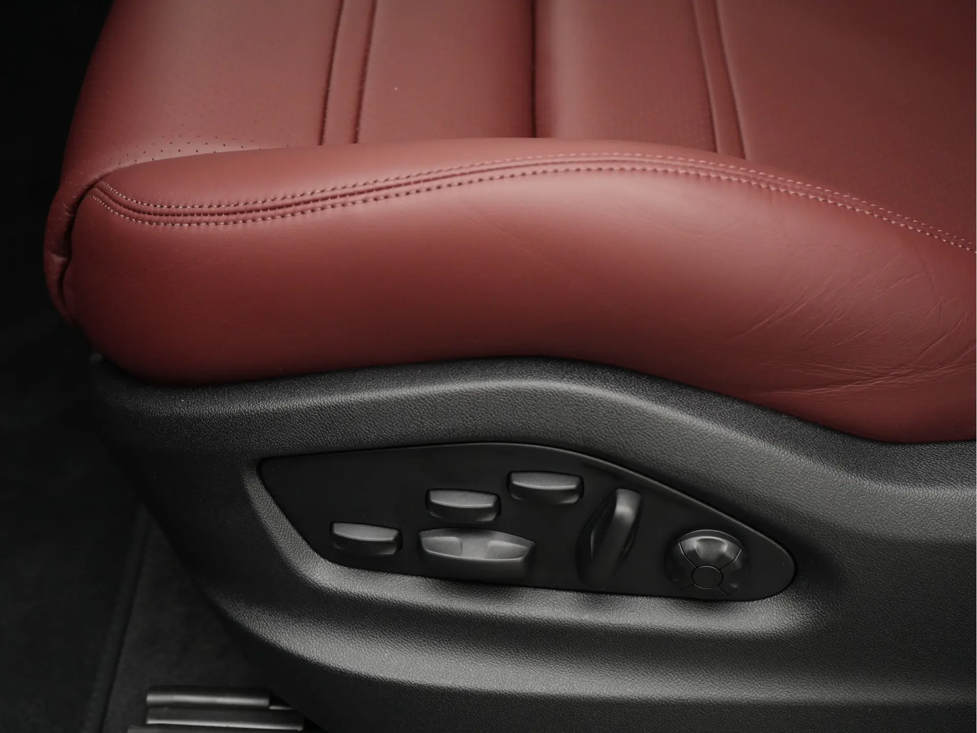 Cayenne E-Hybrid Black Edition Coupé