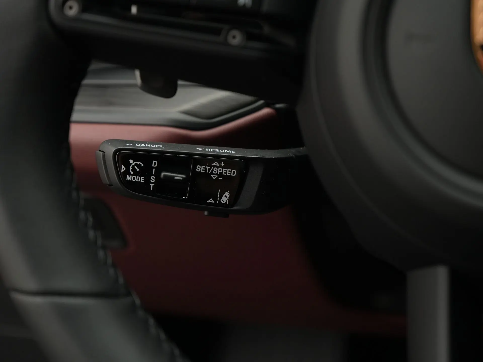 Cayenne E-Hybrid Black Edition Coupé