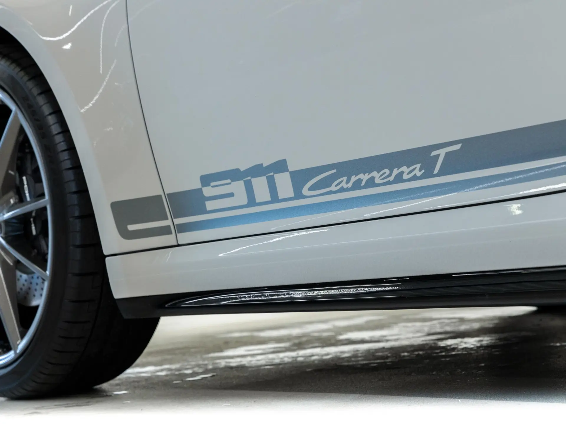 911 Carrera T