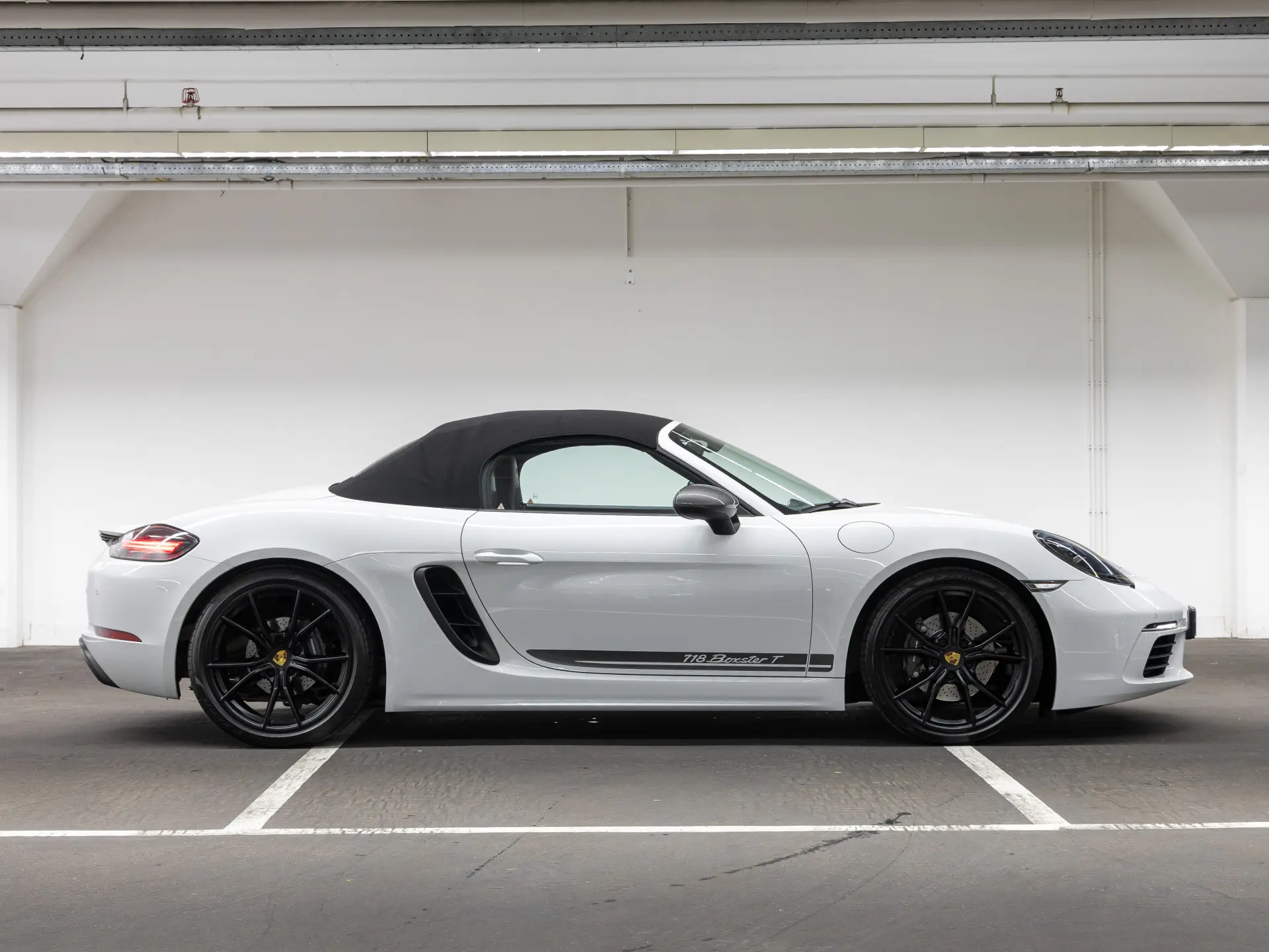 718 Boxster T