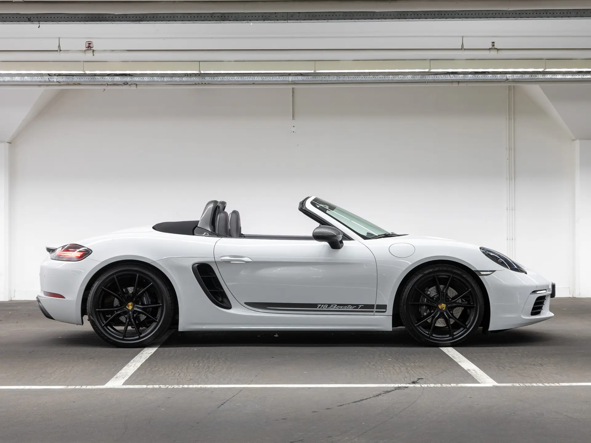 718 Boxster T