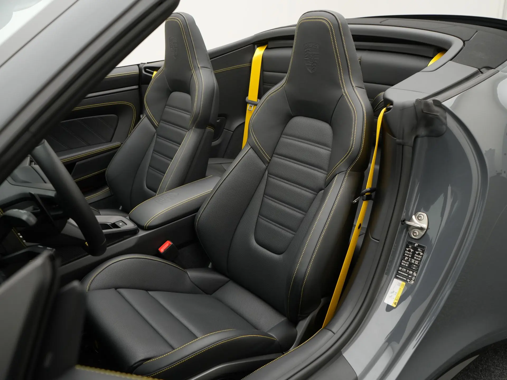 911 Carrera 4 GTS Cabriolet