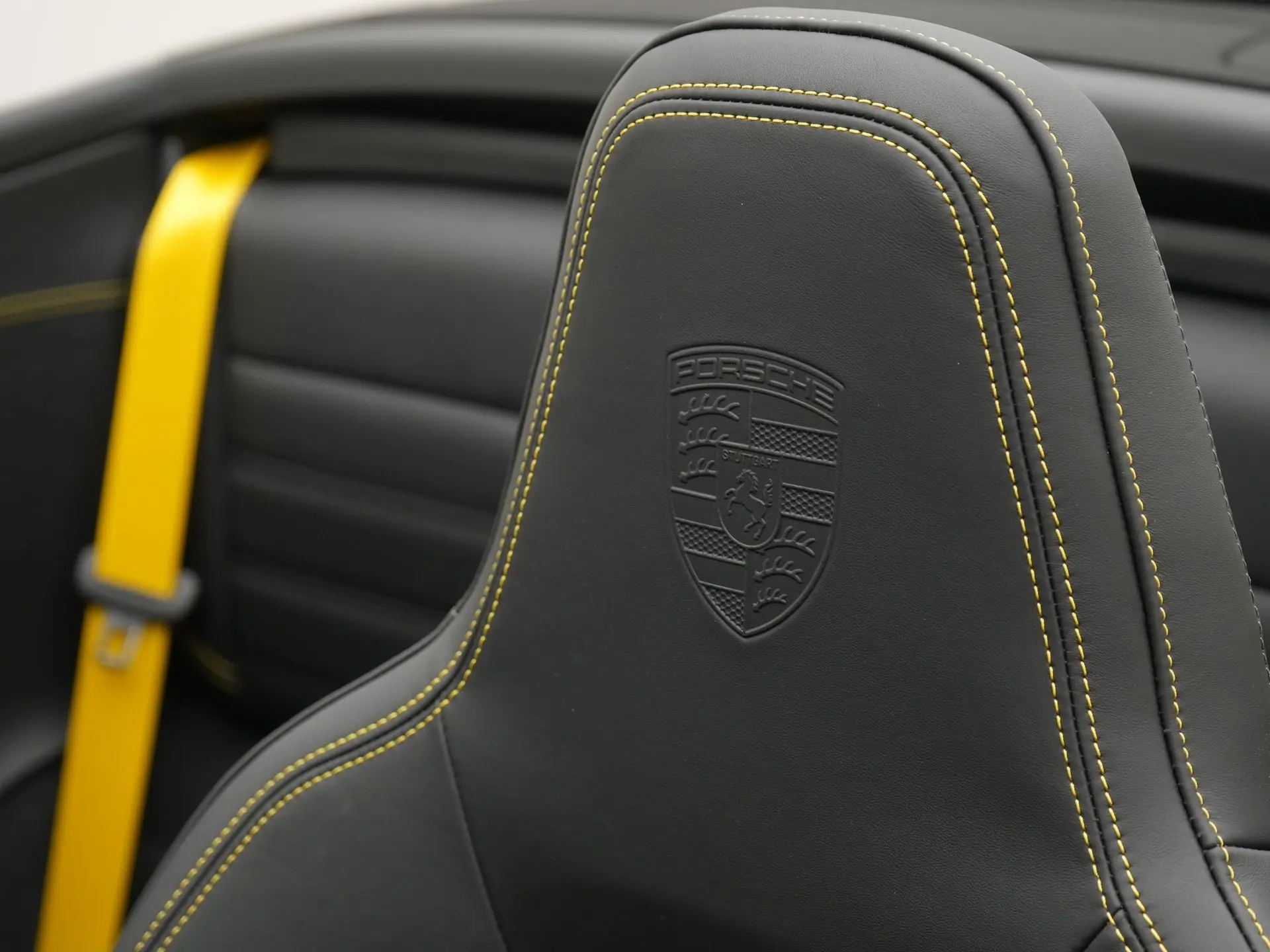 911 Carrera 4 GTS Cabriolet