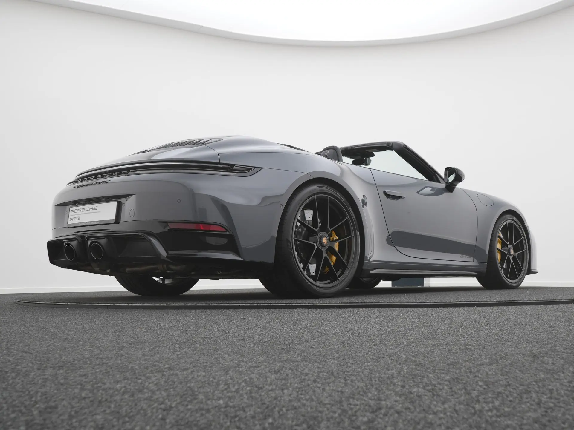 911 Carrera 4 GTS Cabriolet