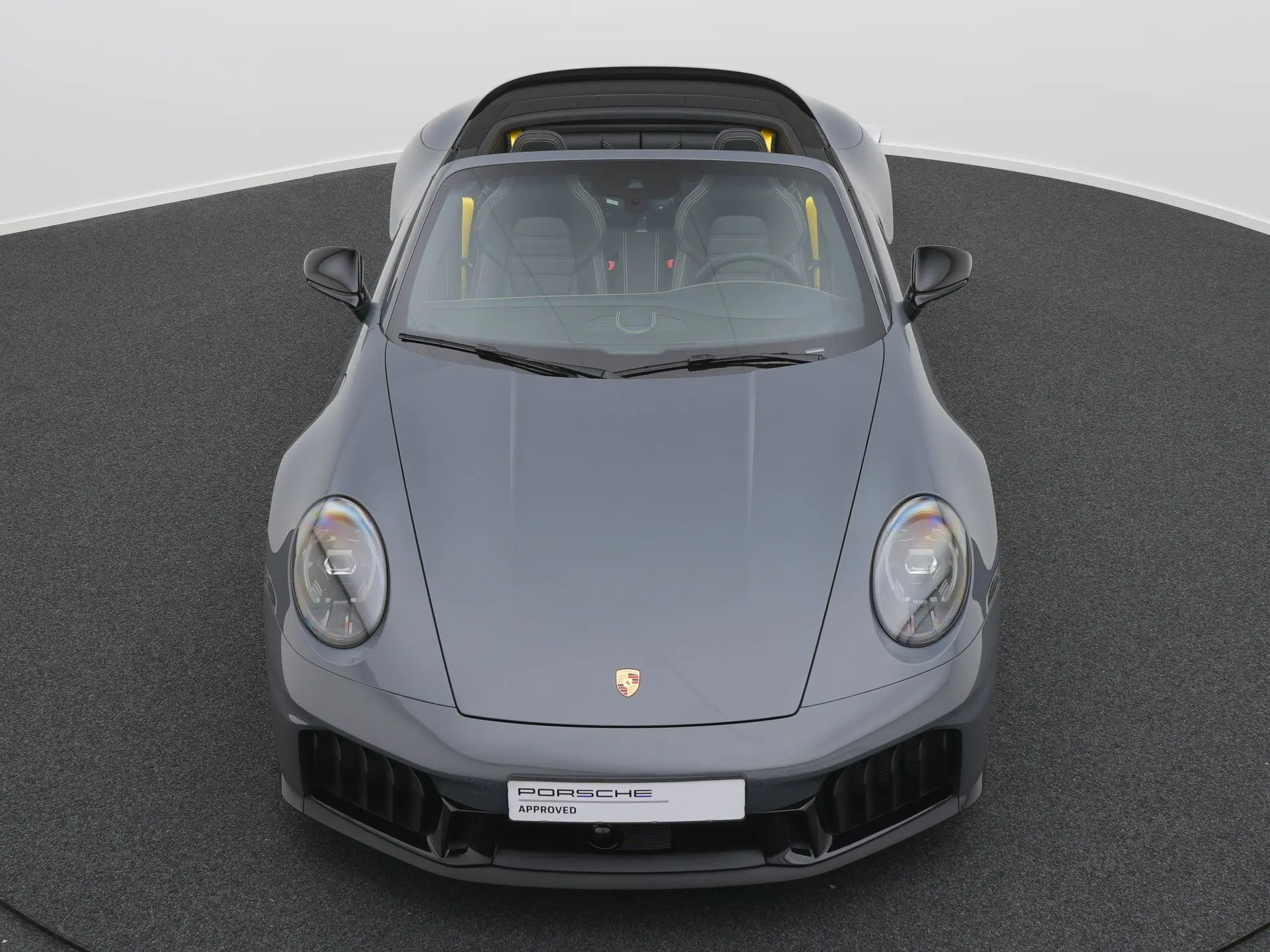 911 Carrera 4 GTS Cabriolet