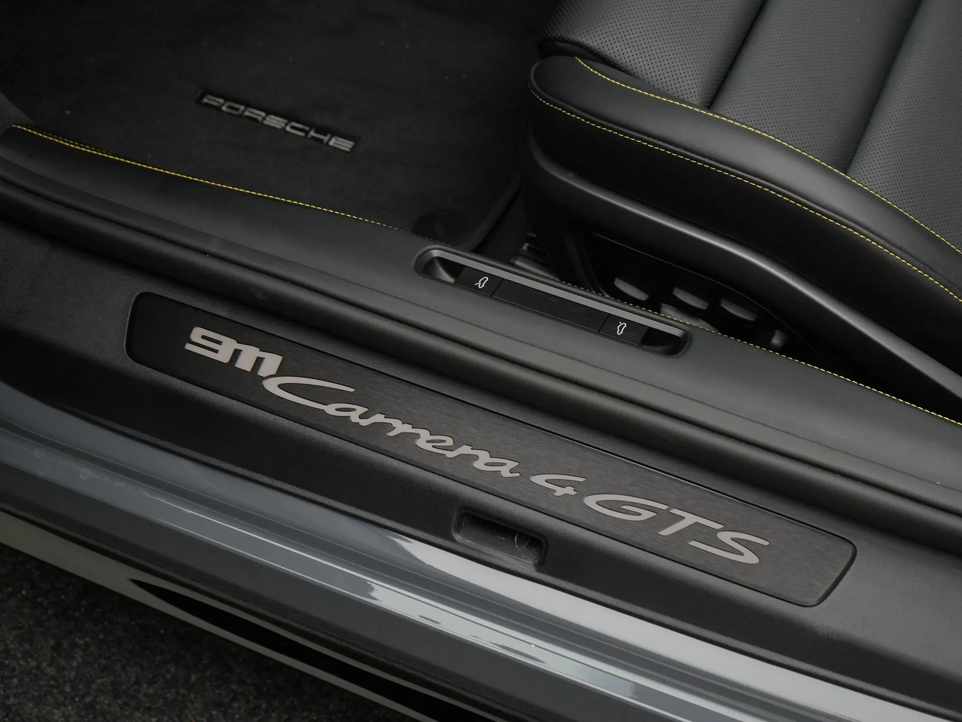 911 Carrera 4 GTS Cabriolet