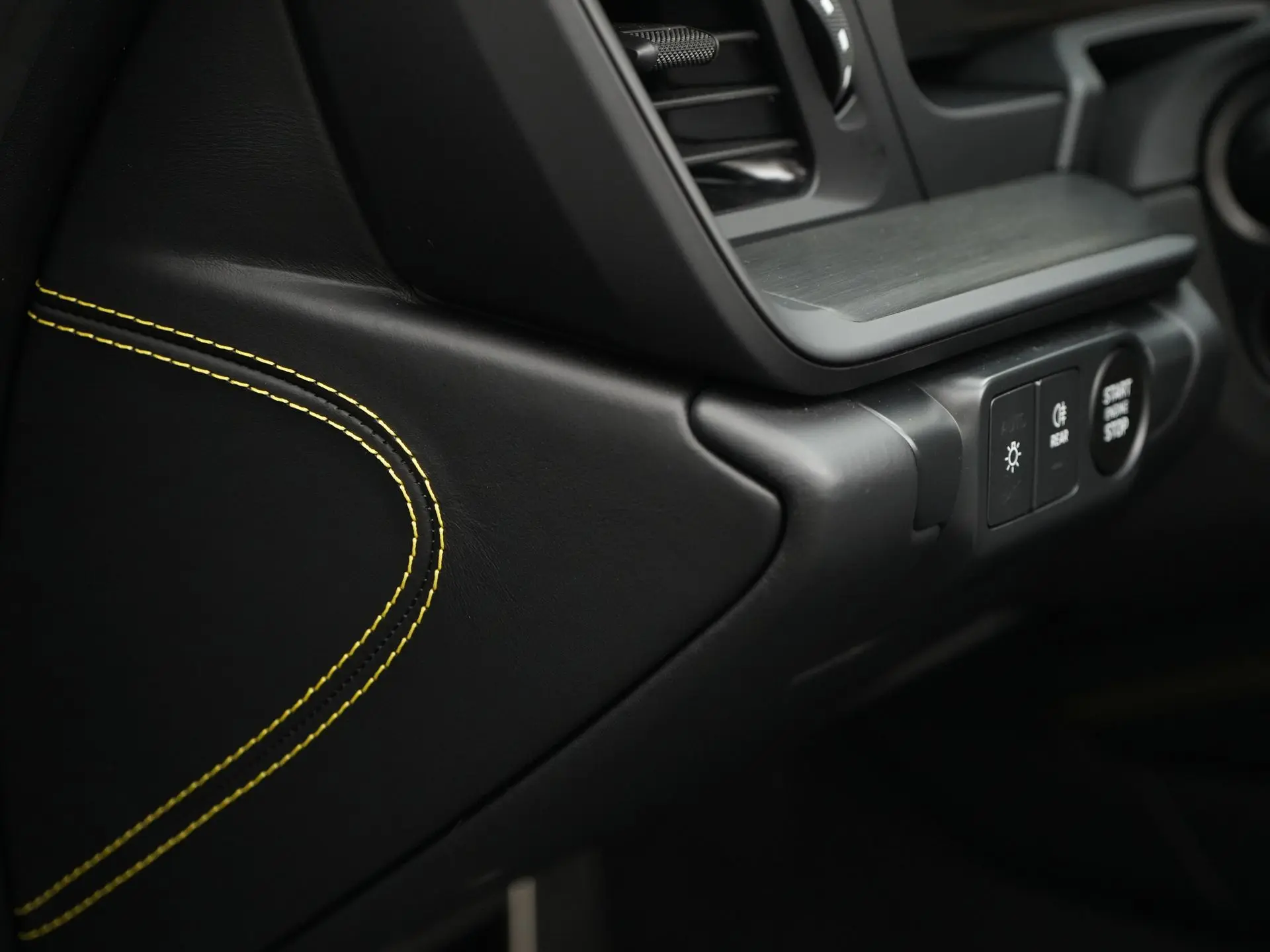 911 Carrera 4 GTS Cabriolet