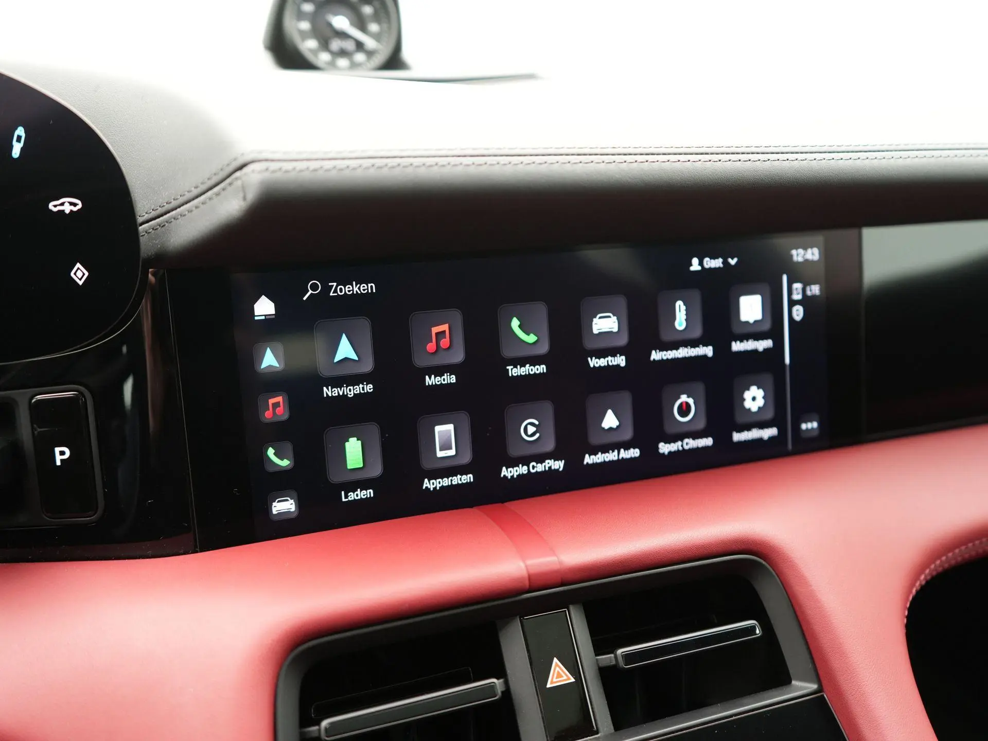 Taycan Sport Turismo 4S