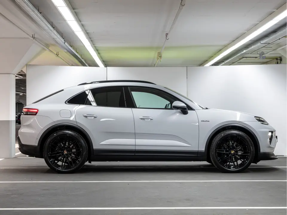 Macan 4