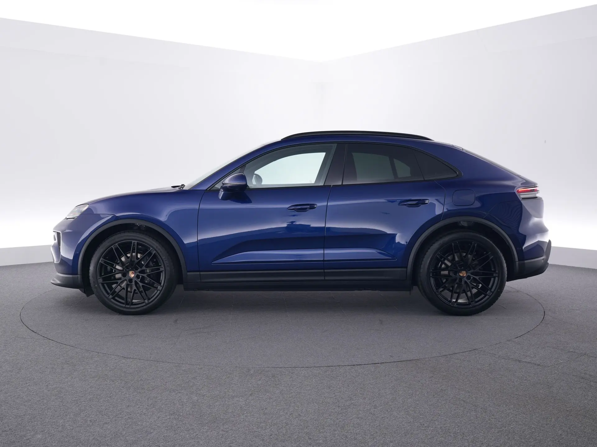 Macan 4