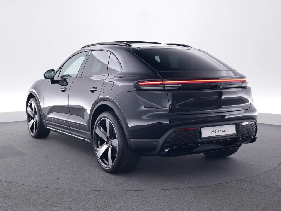 Macan 4