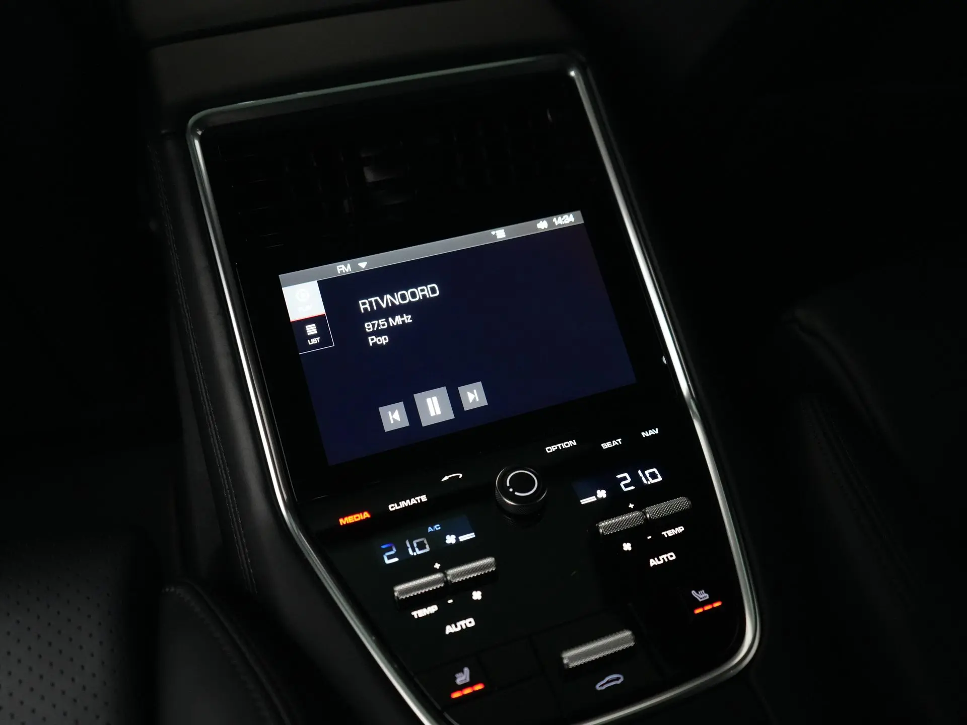 Panamera Sport Turismo 4 E-Hybrid