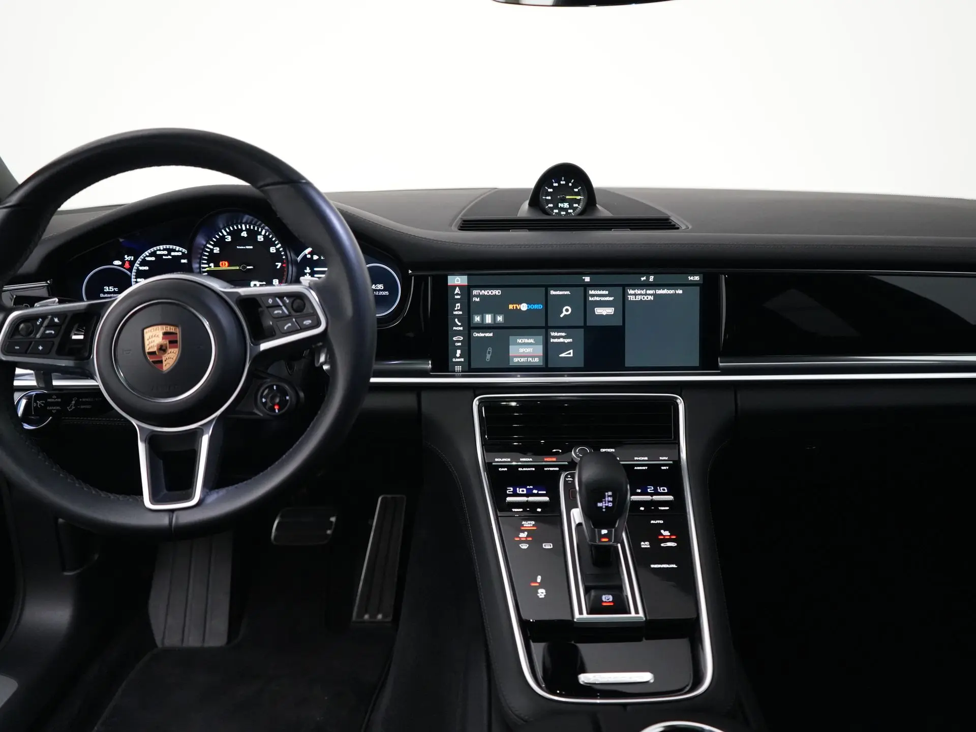 Panamera Sport Turismo 4 E-Hybrid