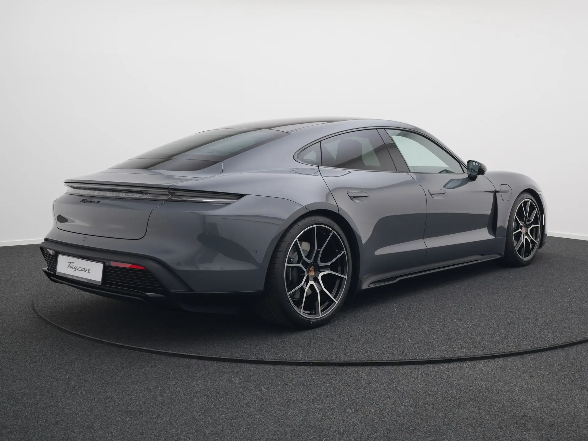Taycan 4 Black Edition