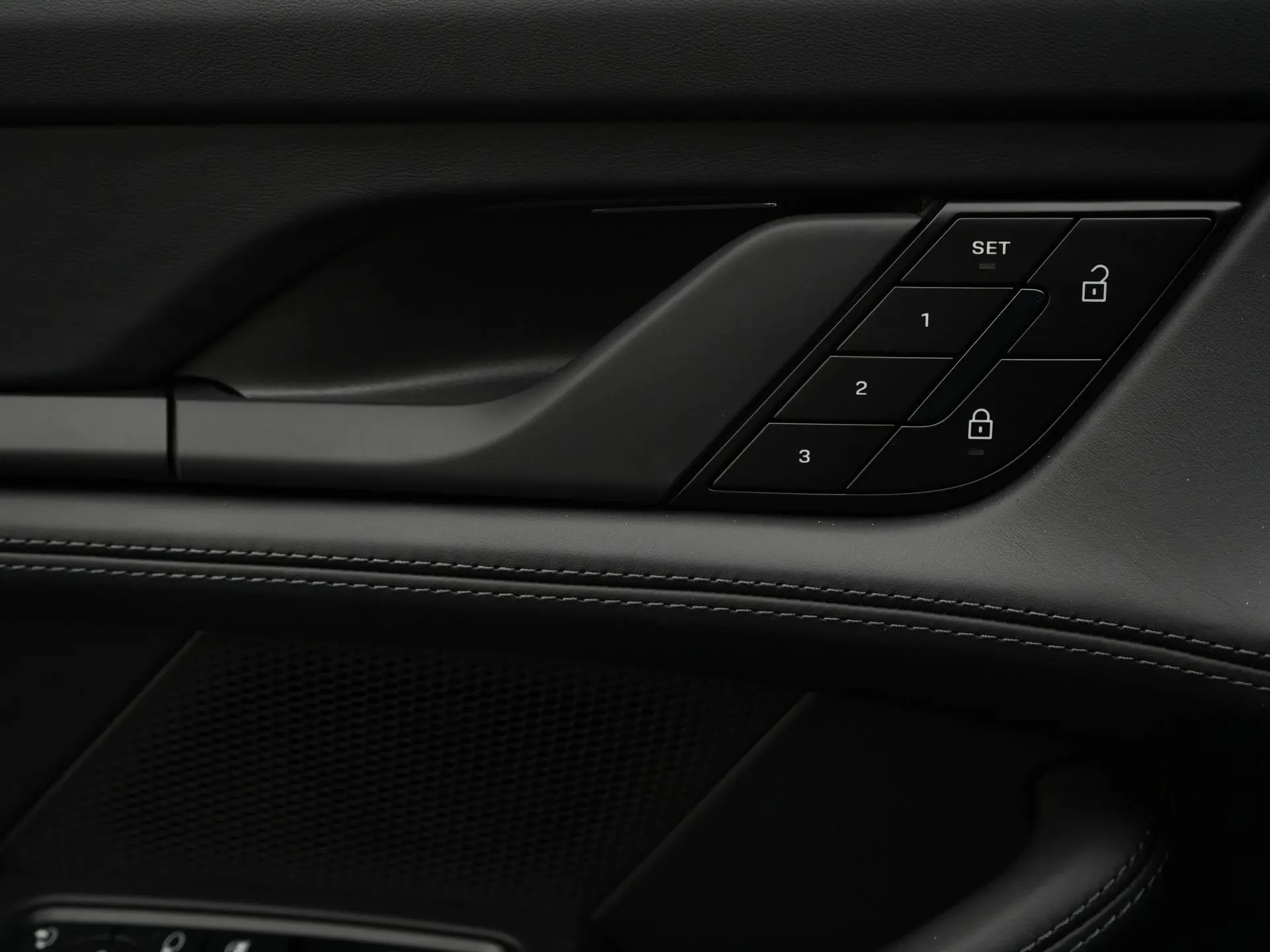 Taycan 4 Black Edition