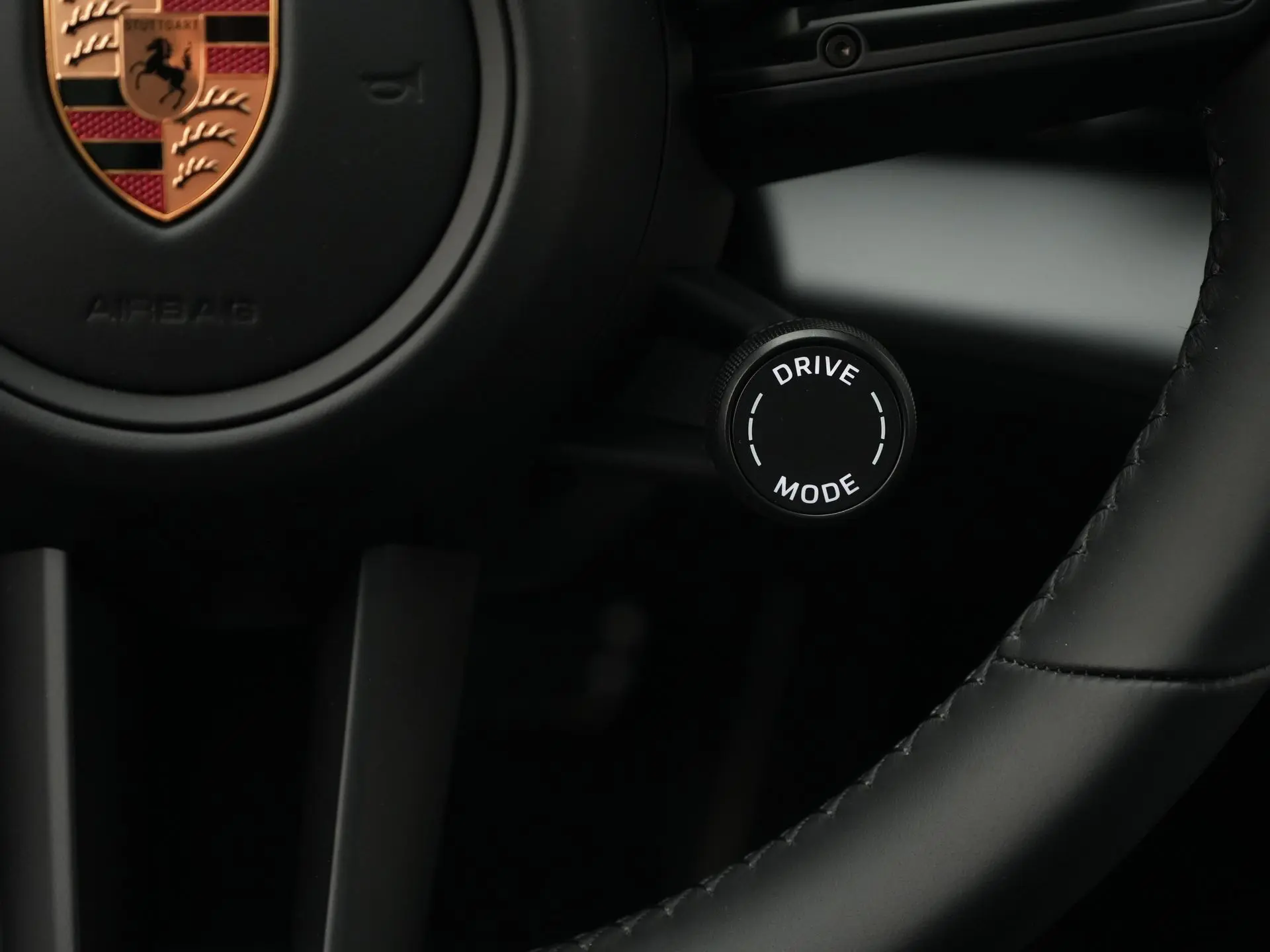 Taycan 4 Black Edition