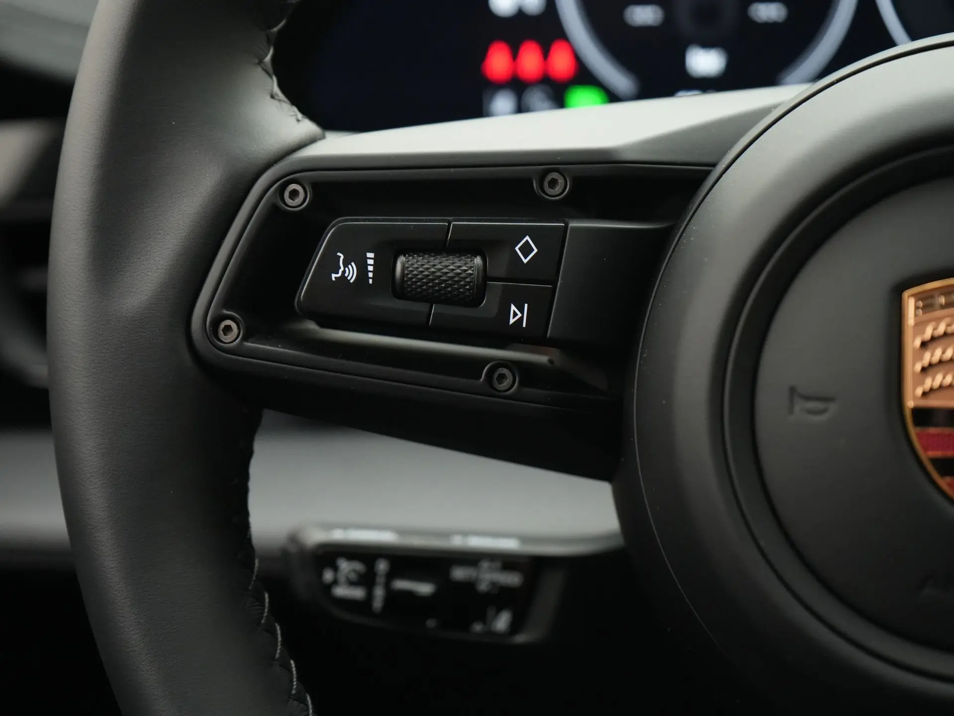 Taycan 4 Black Edition