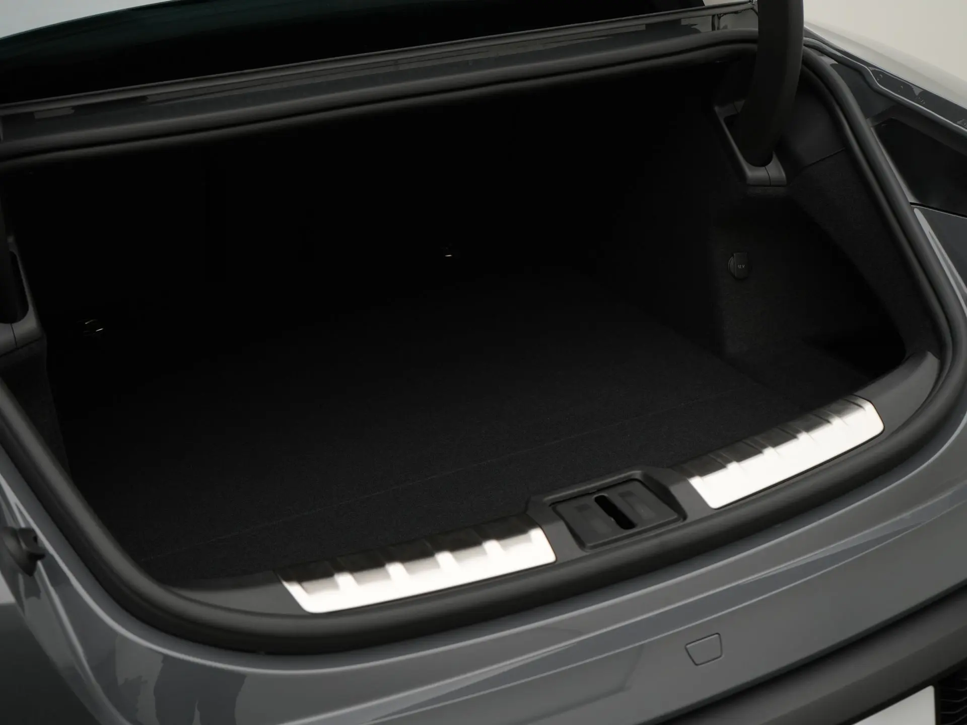 Taycan 4 Black Edition