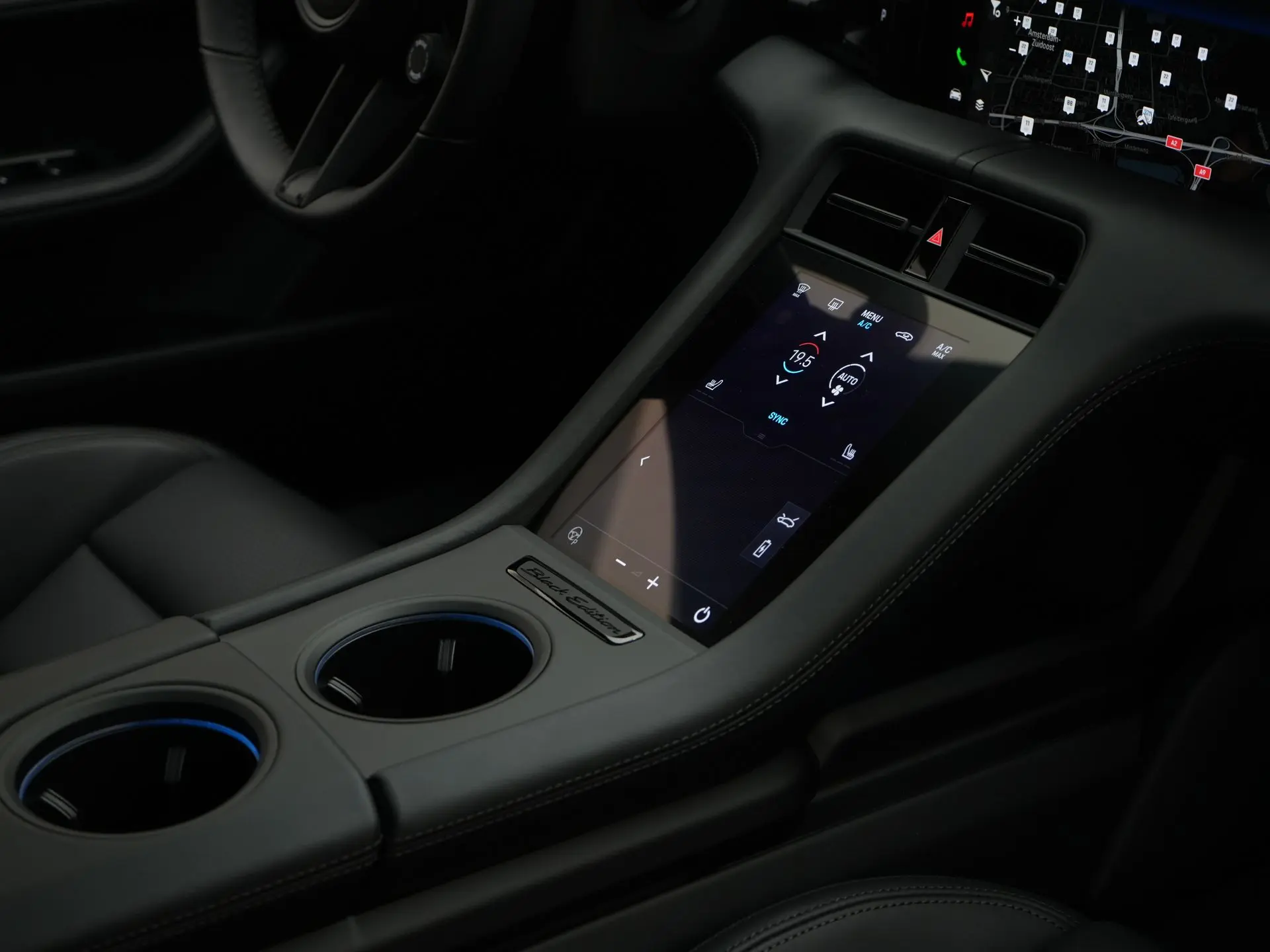 Taycan 4 Black Edition