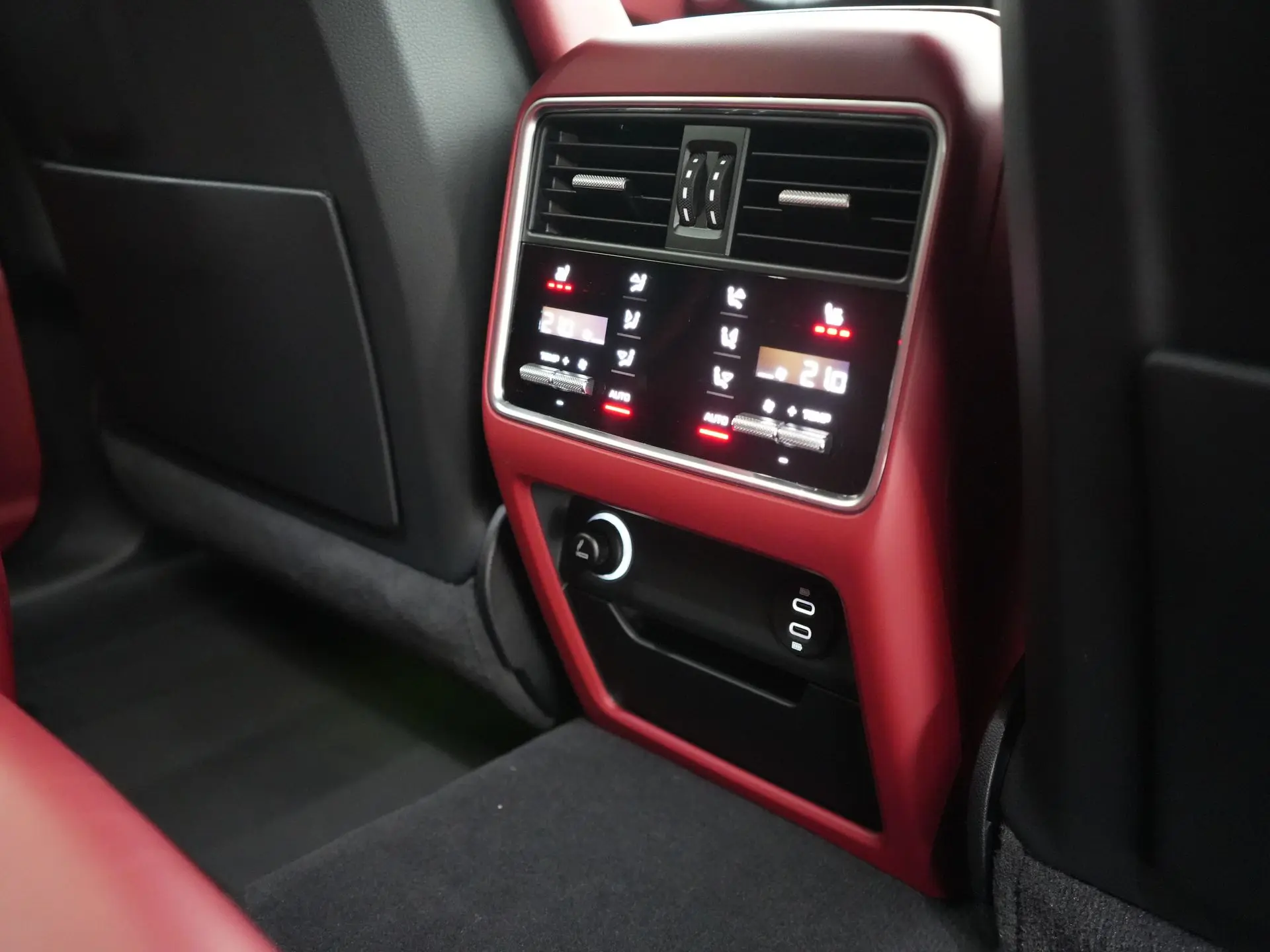 Cayenne E-Hybrid Coupé Platinum Edition