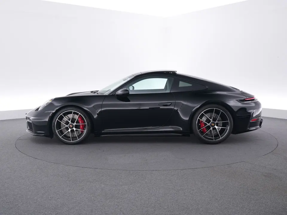 911 Carrera 4 GTS