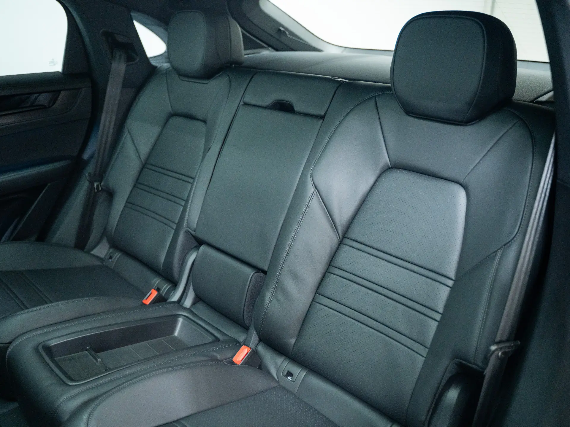 Cayenne E-Hybrid Black Edition Coupé