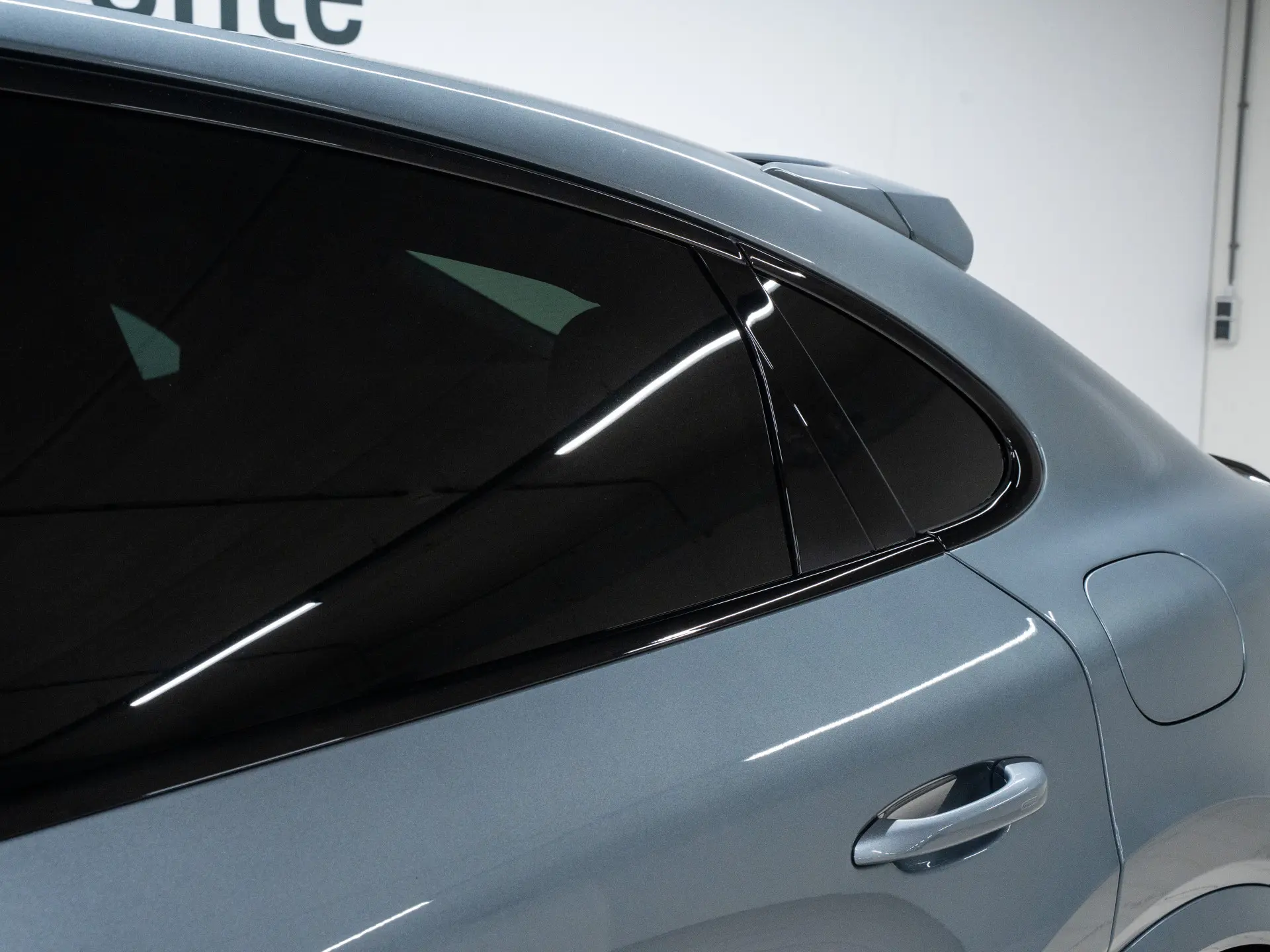 Cayenne E-Hybrid Black Edition Coupé