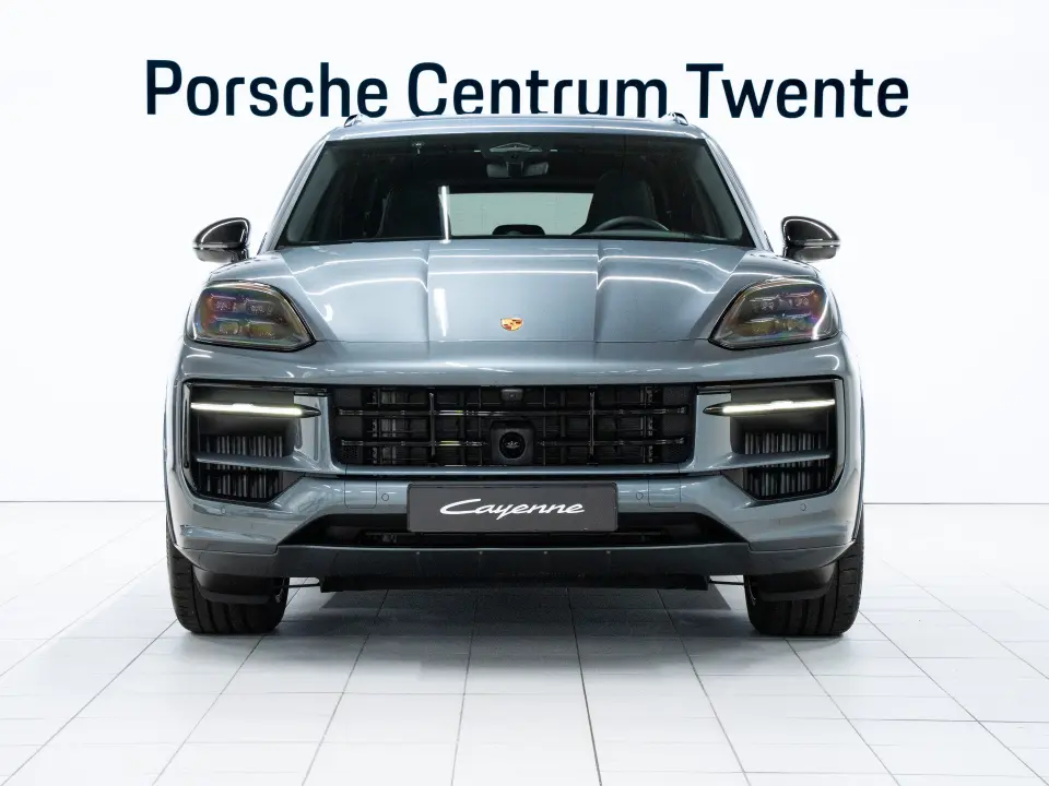 Porsche Cayenne E-Hybrid Black Edition