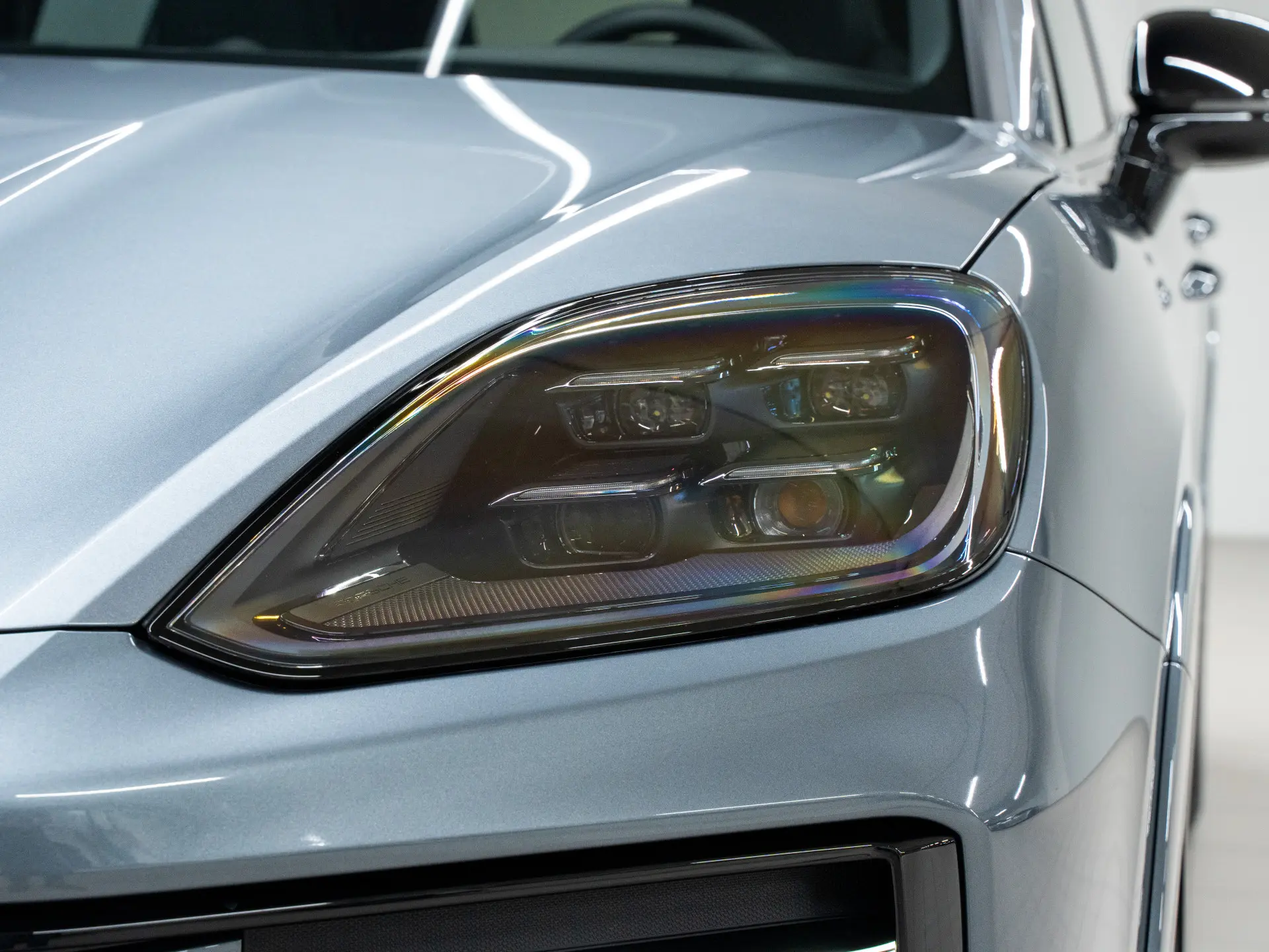 Cayenne E-Hybrid Black Edition