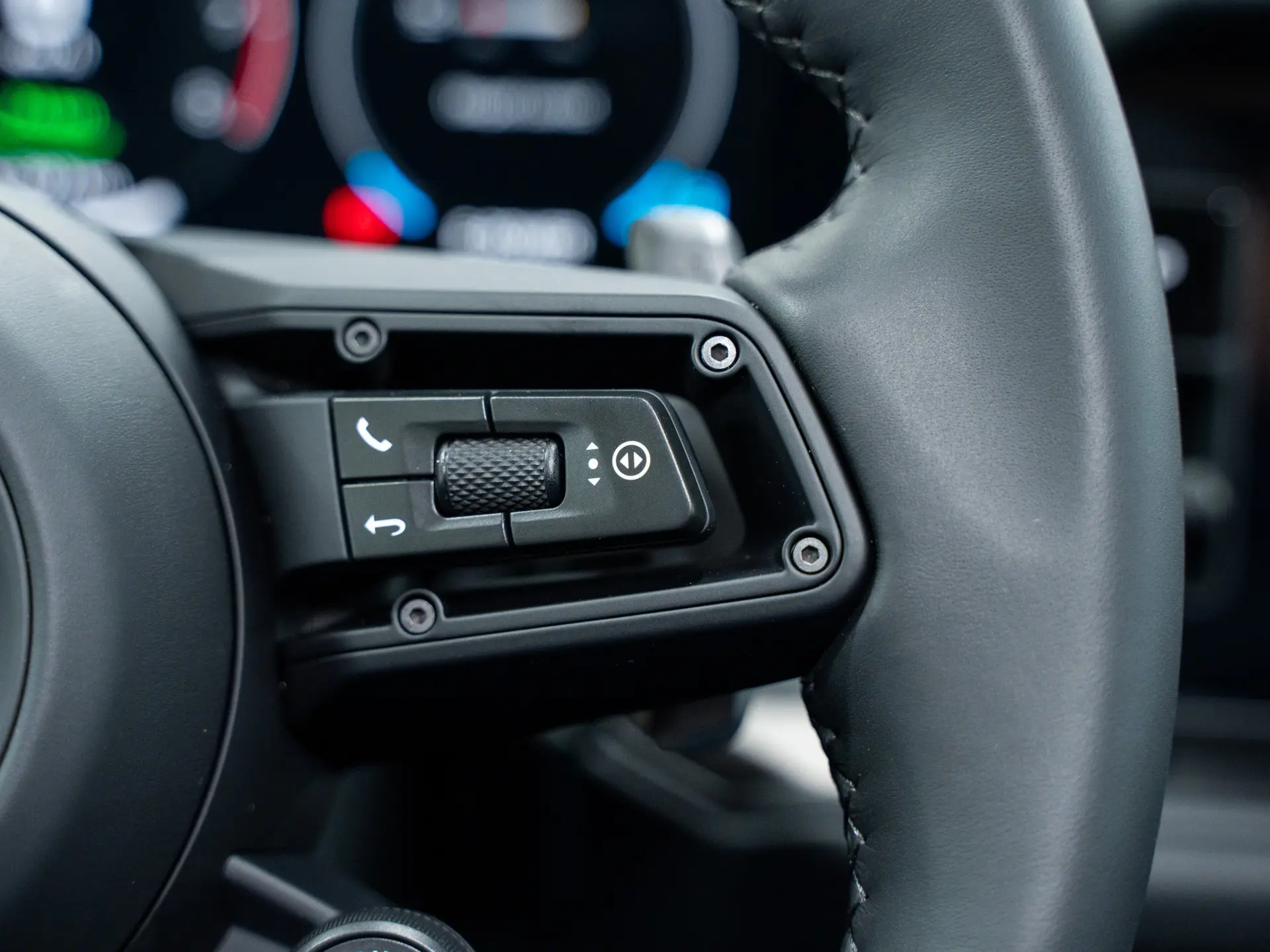 Cayenne E-Hybrid Black Edition