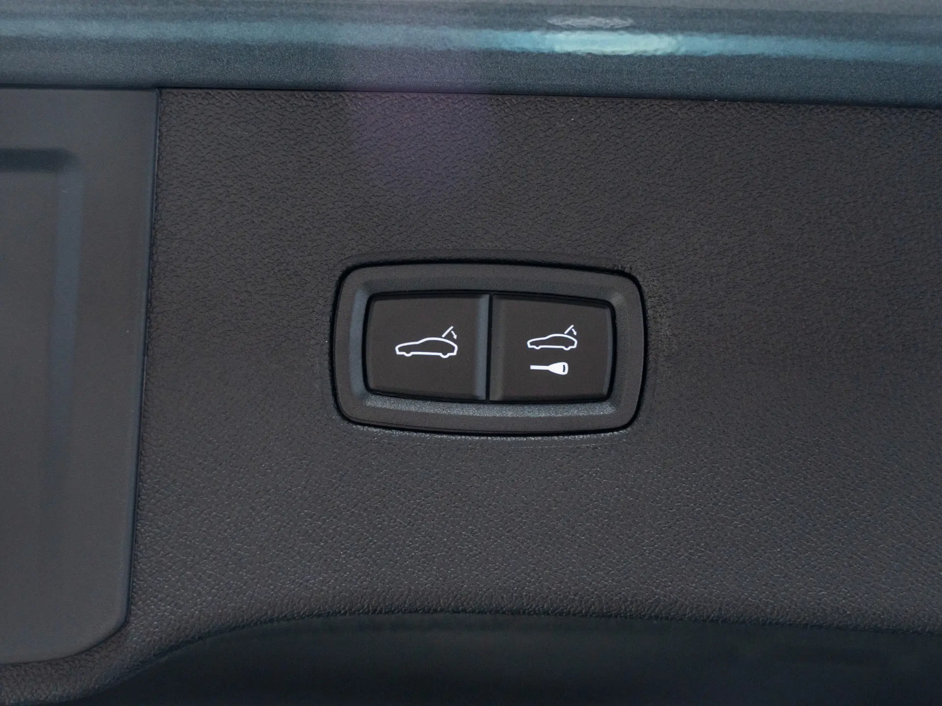 Cayenne E-Hybrid Black Edition