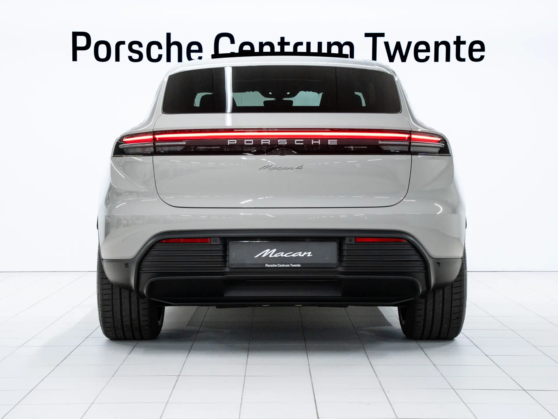 Macan 4