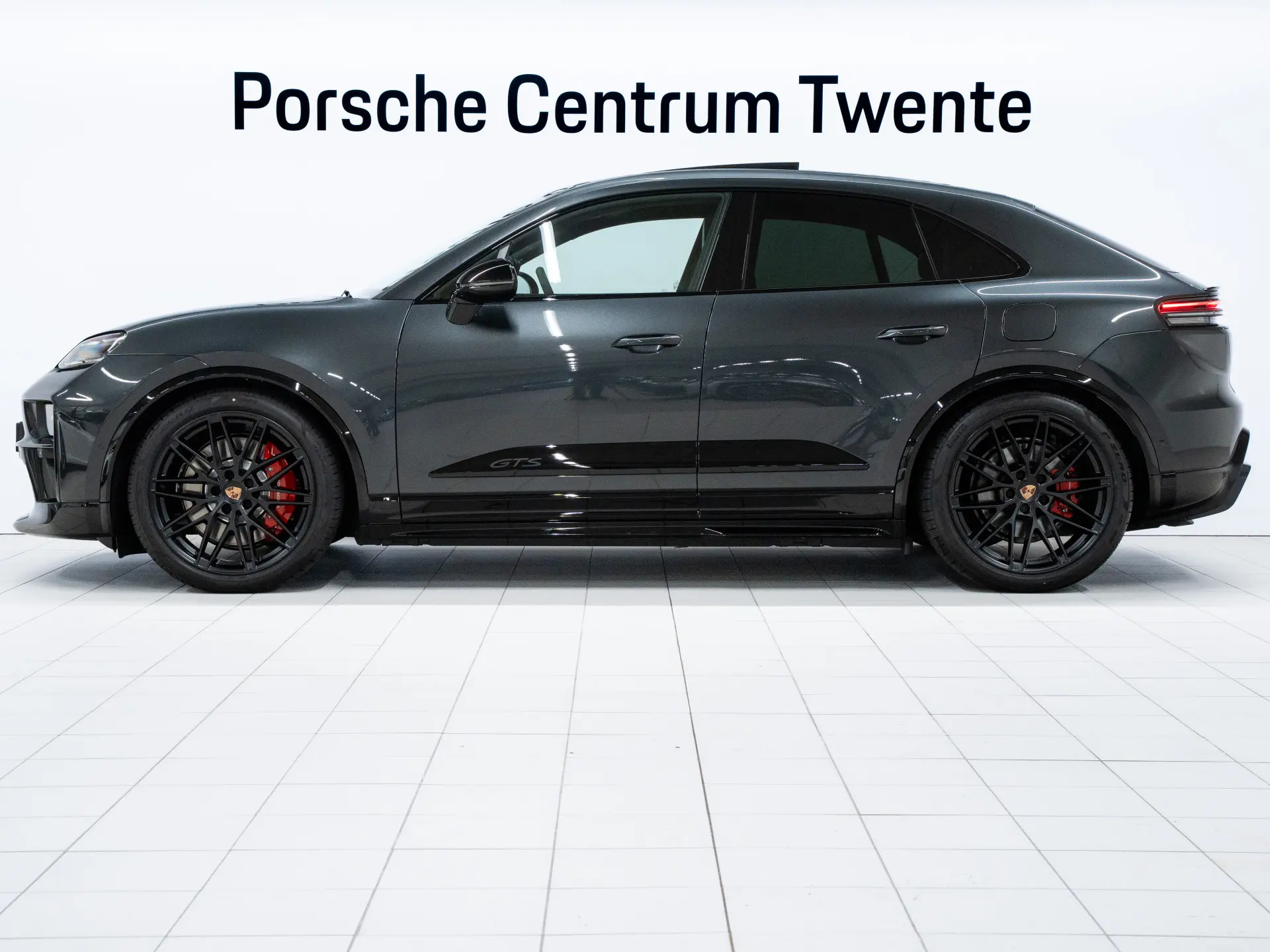 Macan GTS