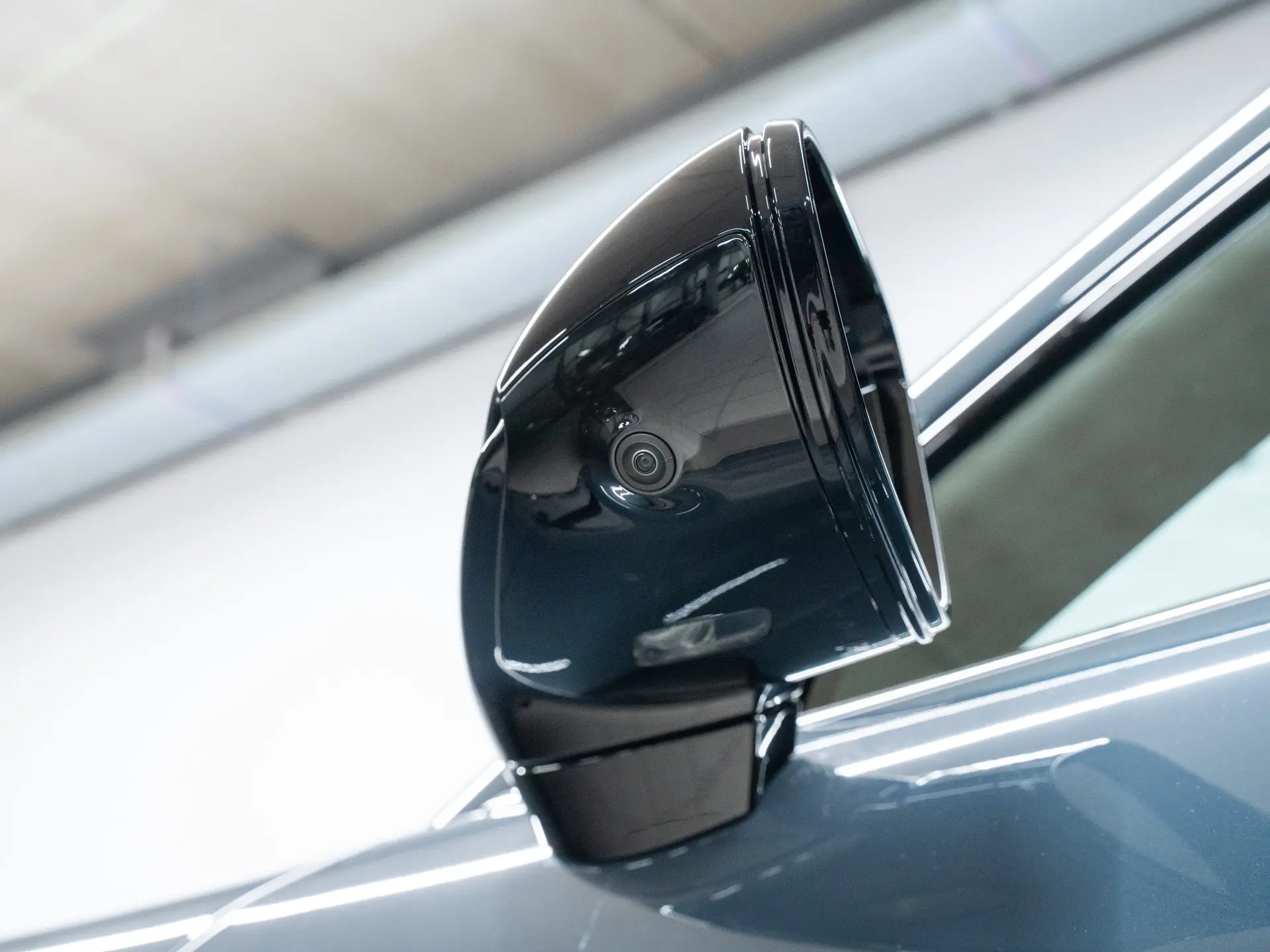 Taycan Sport Turismo Black Edition