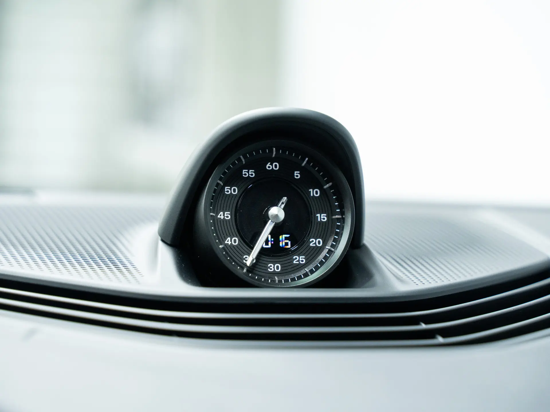 Taycan Sport Turismo Black Edition