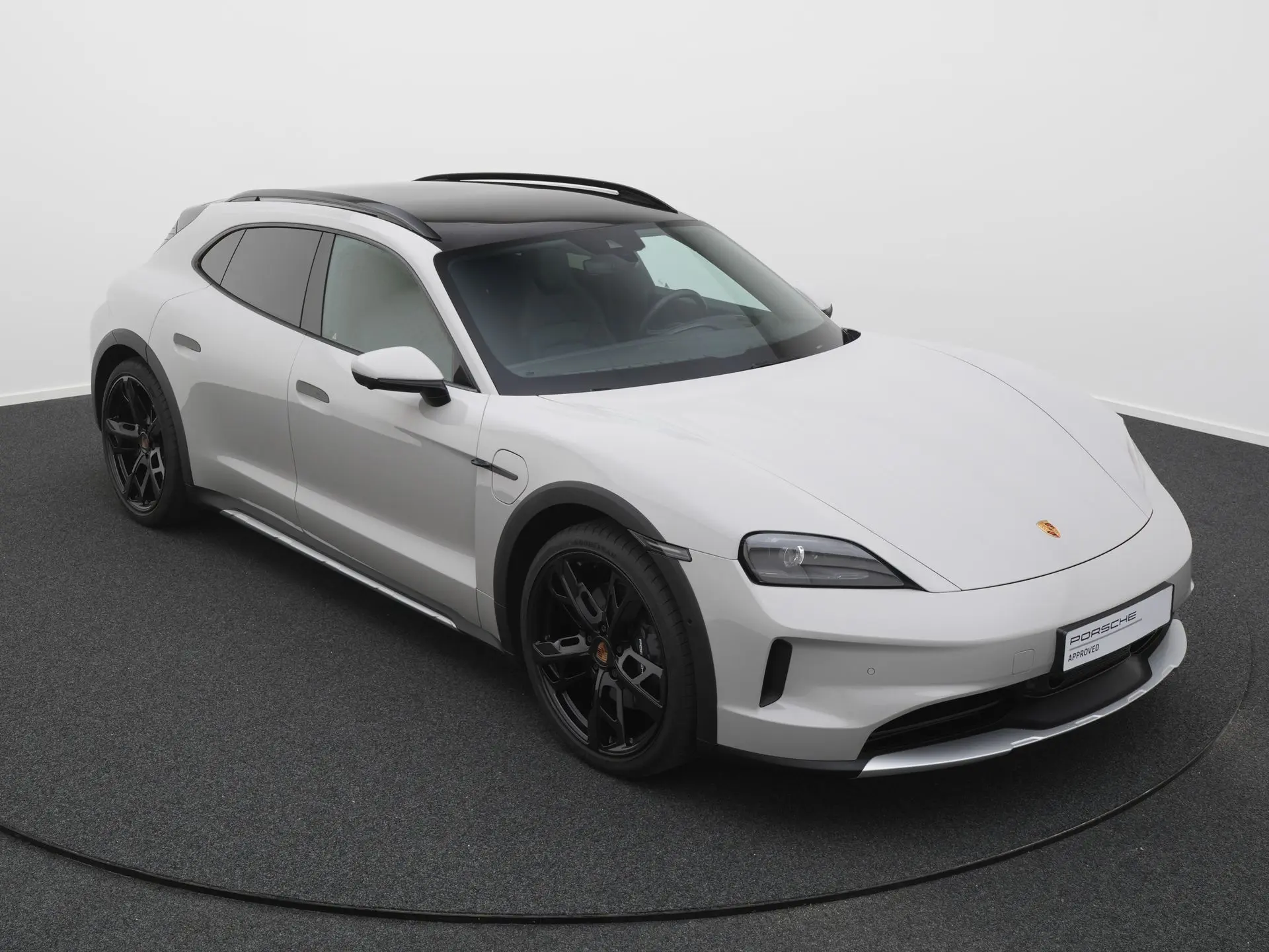 Taycan 4 Cross Turismo