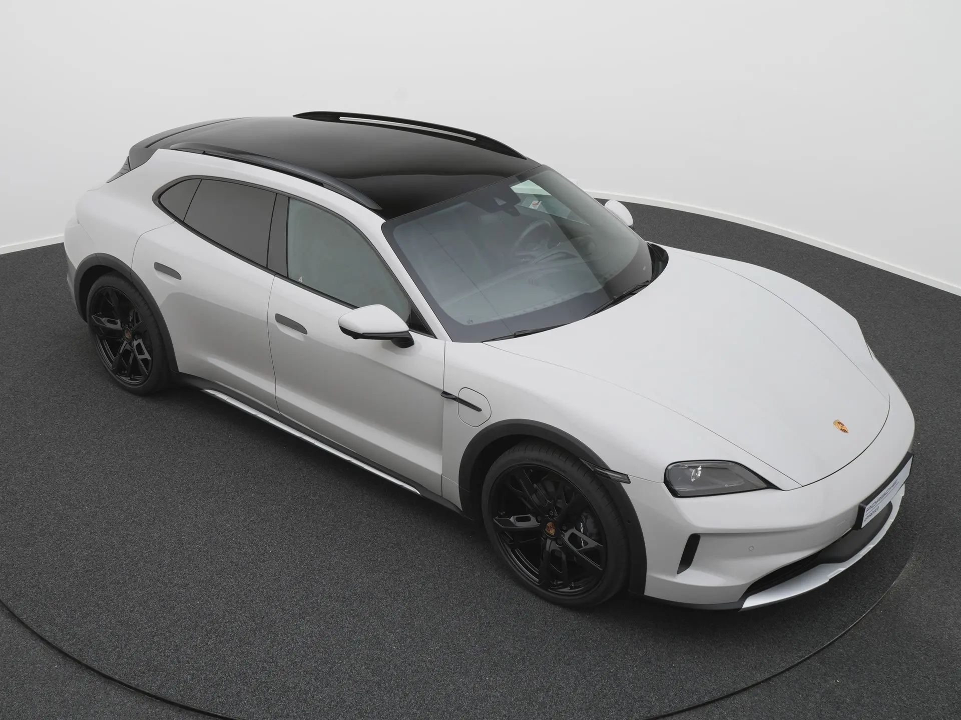 Taycan 4 Cross Turismo