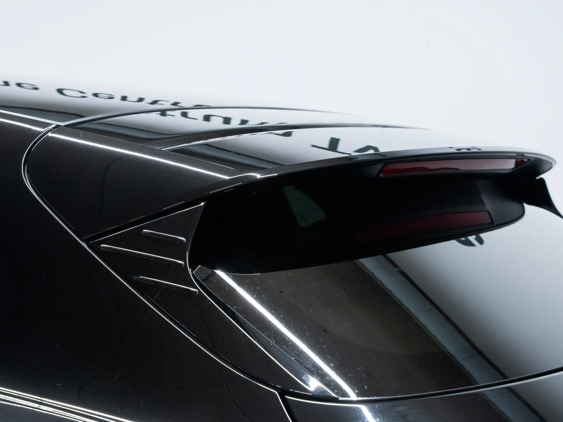 Taycan Sport Turismo