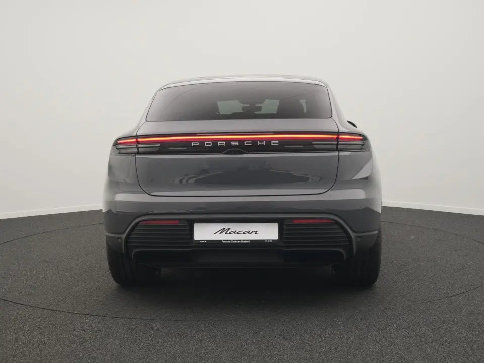 Macan 4