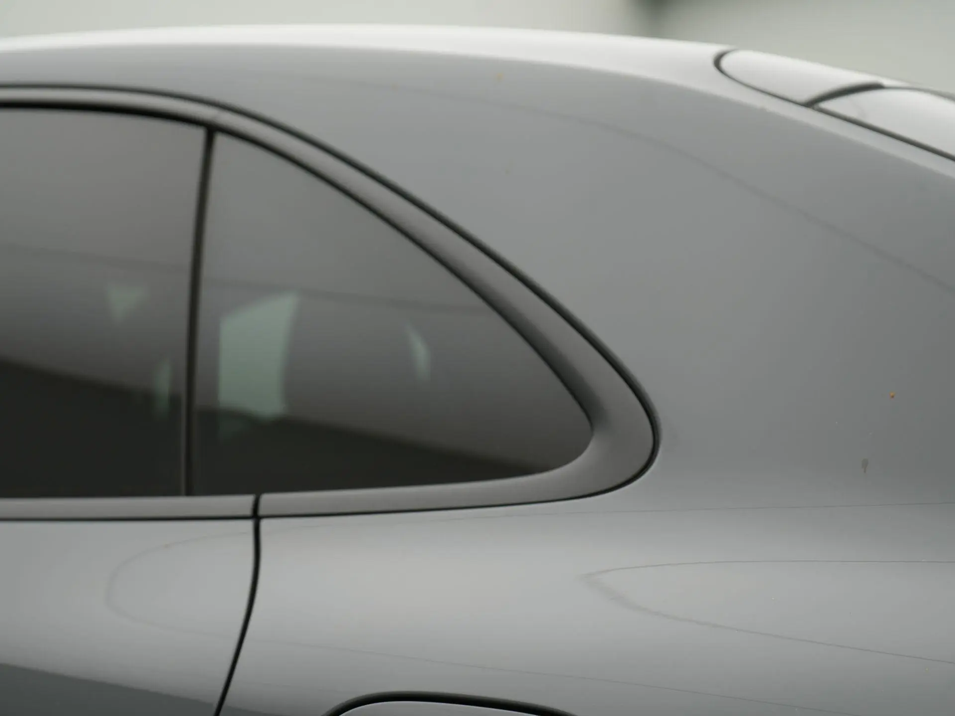 Macan 4