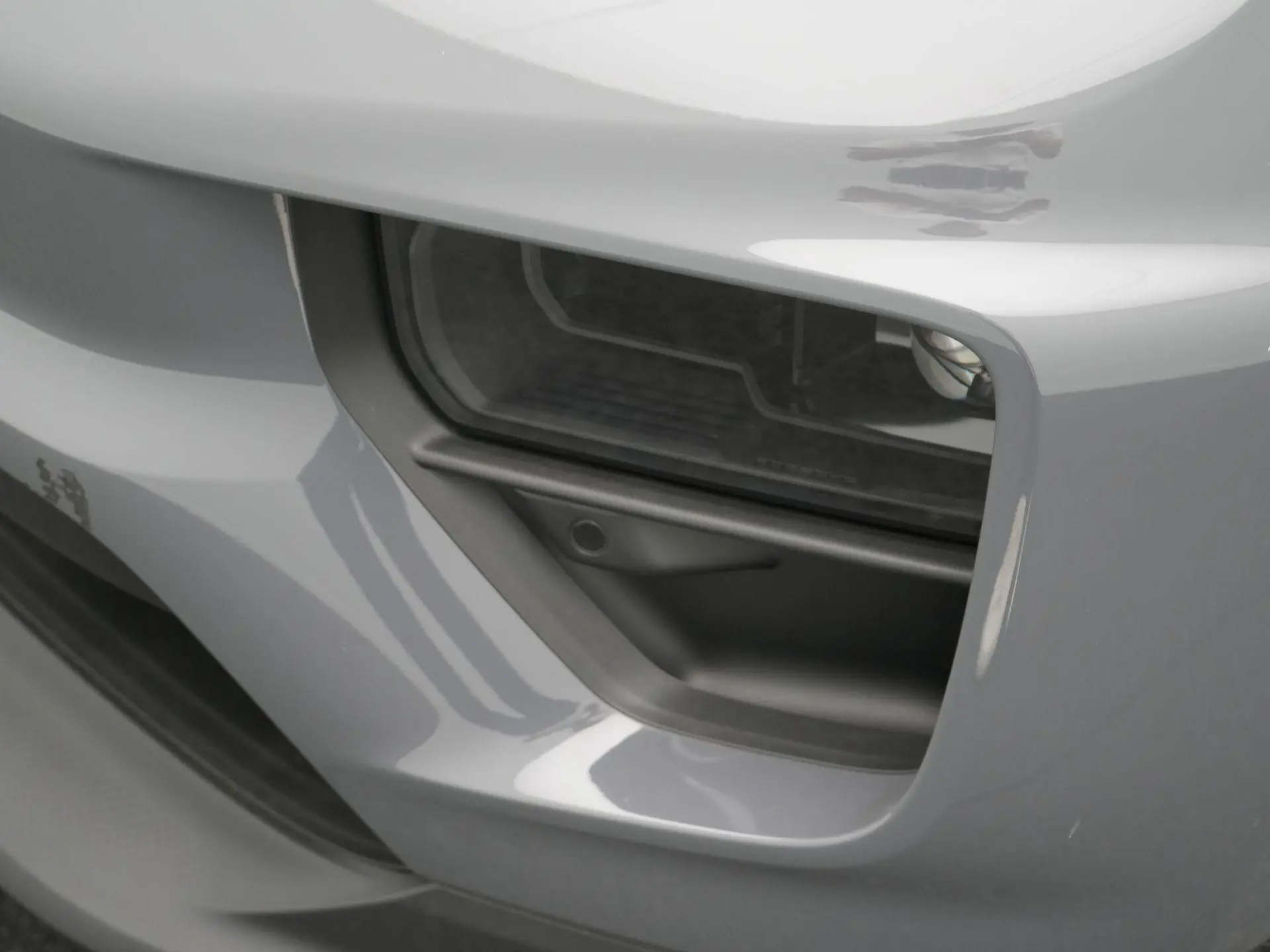Macan 4