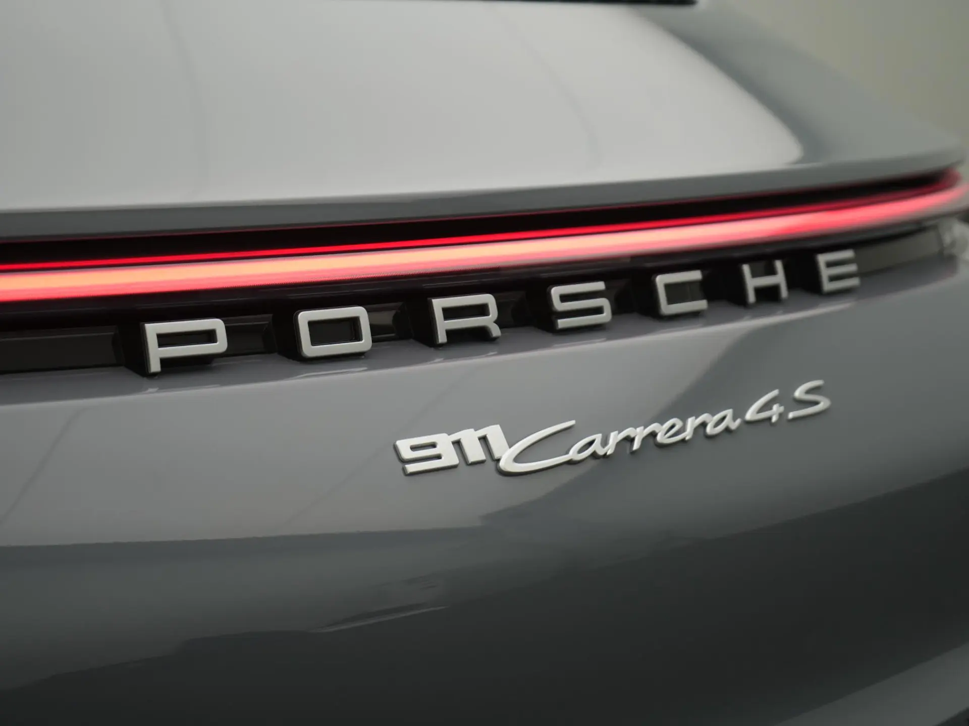 911 Carrera 4S