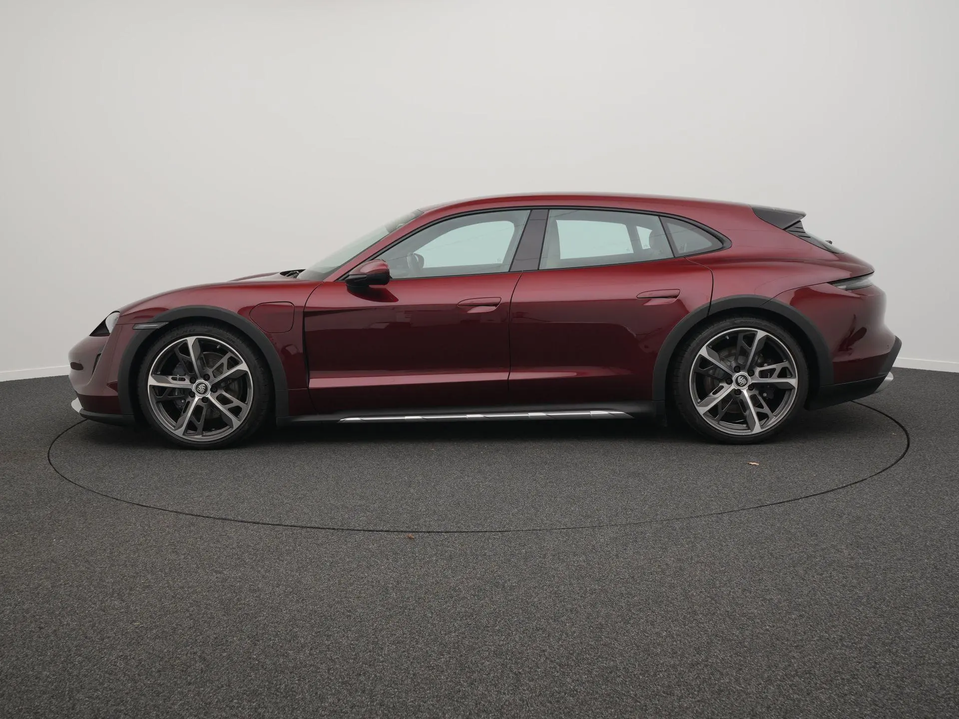 Taycan Cross Turismo 4