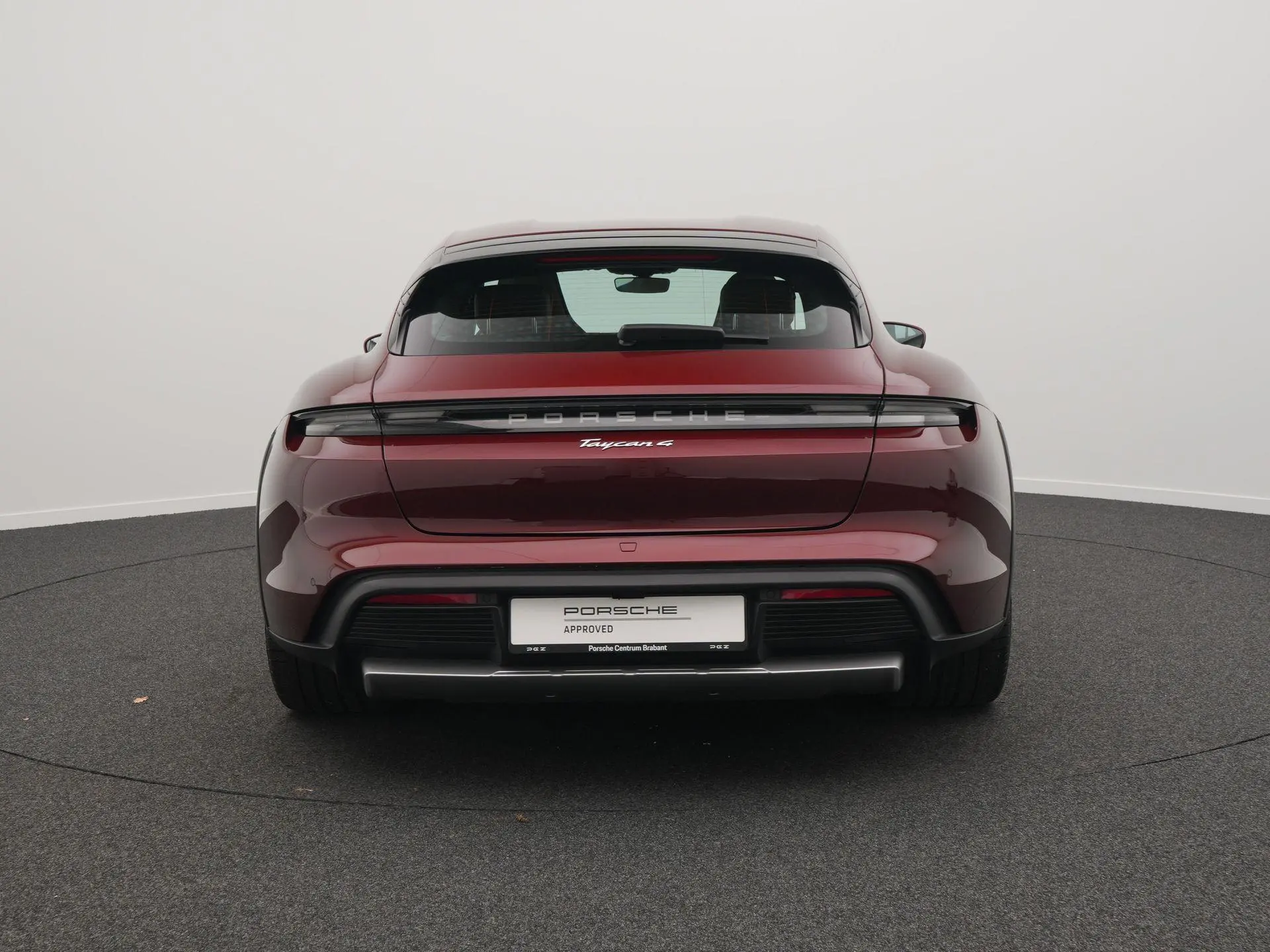 Taycan Cross Turismo 4