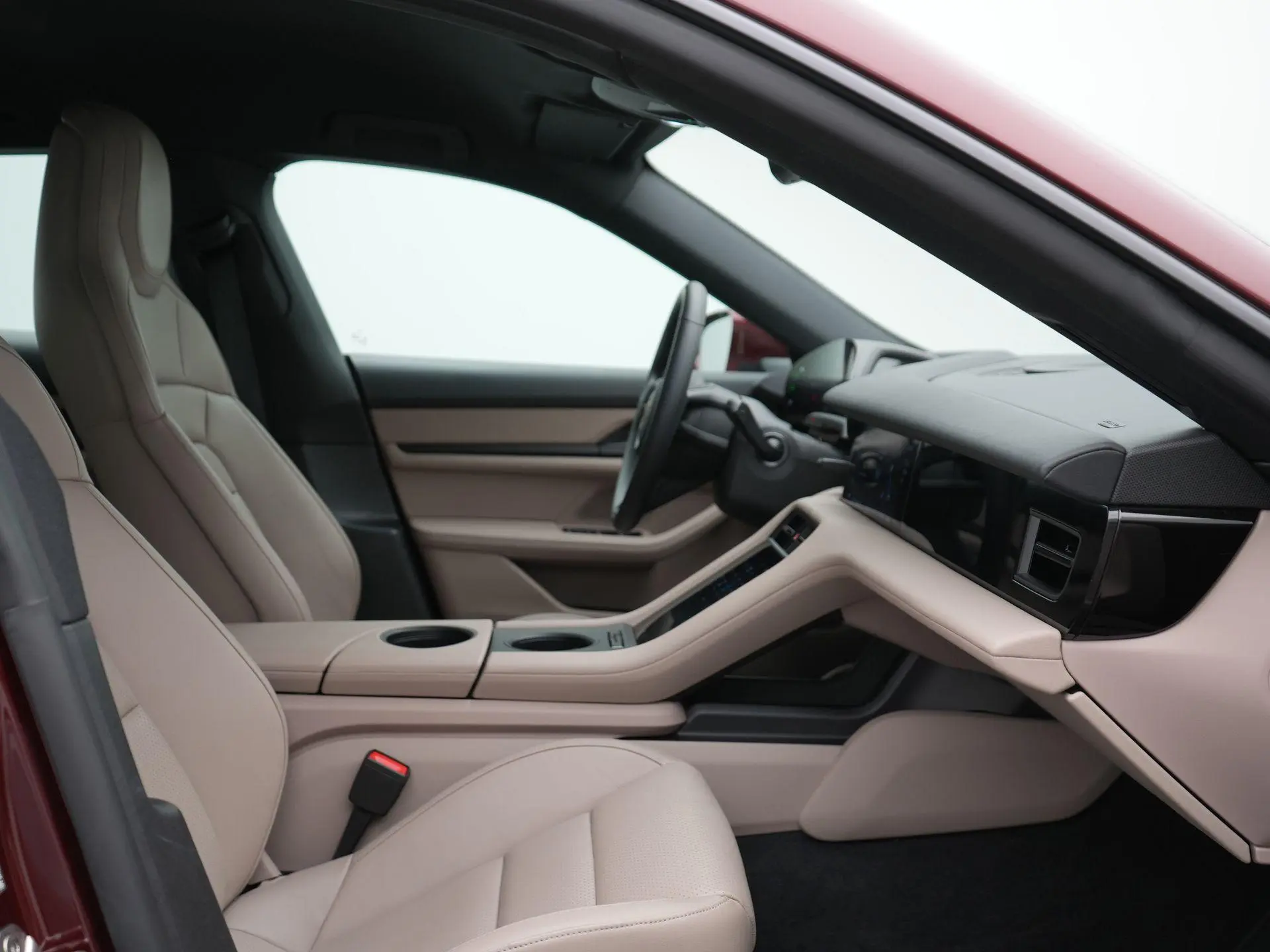 Taycan Cross Turismo 4