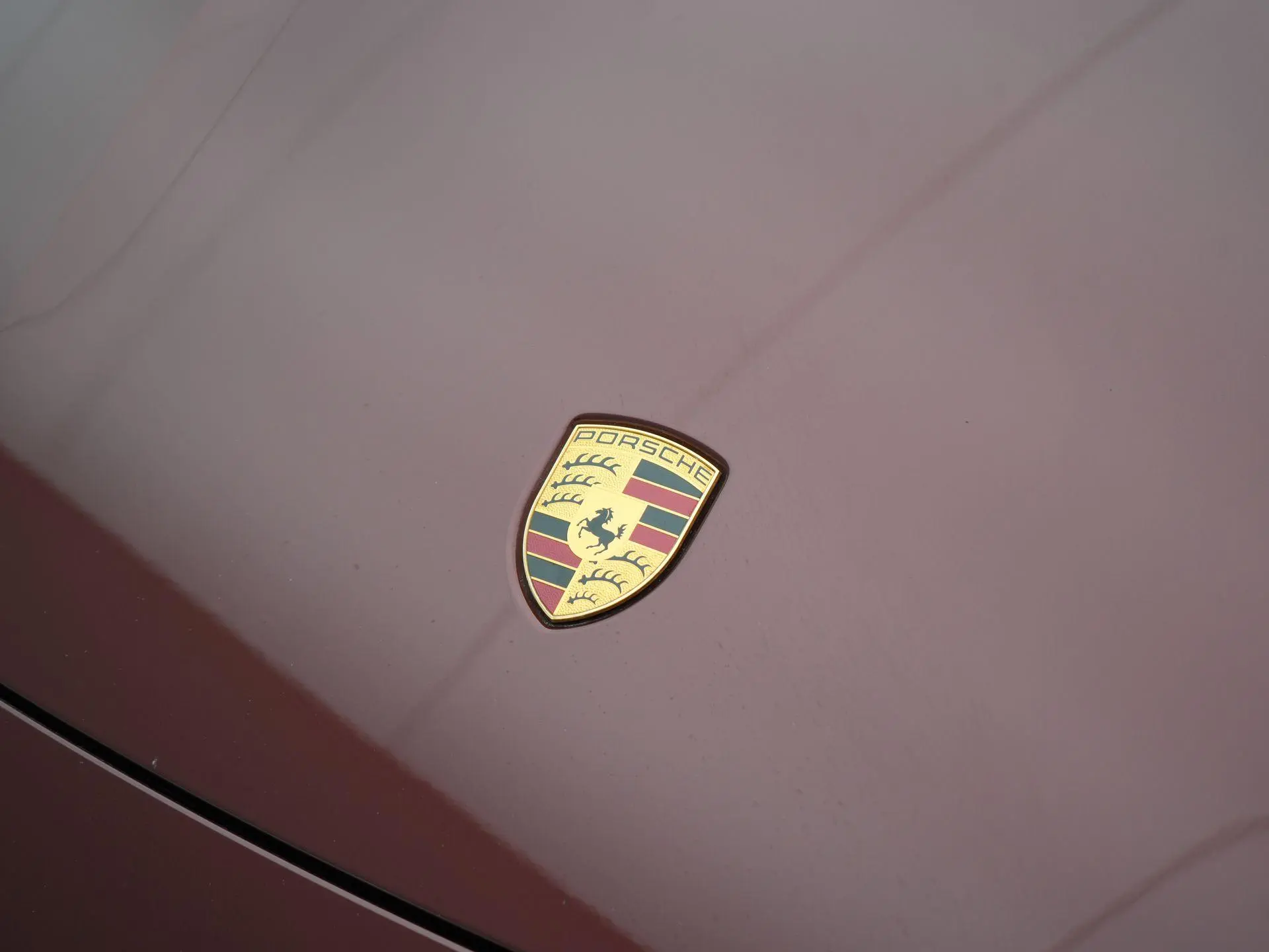 Taycan Cross Turismo 4