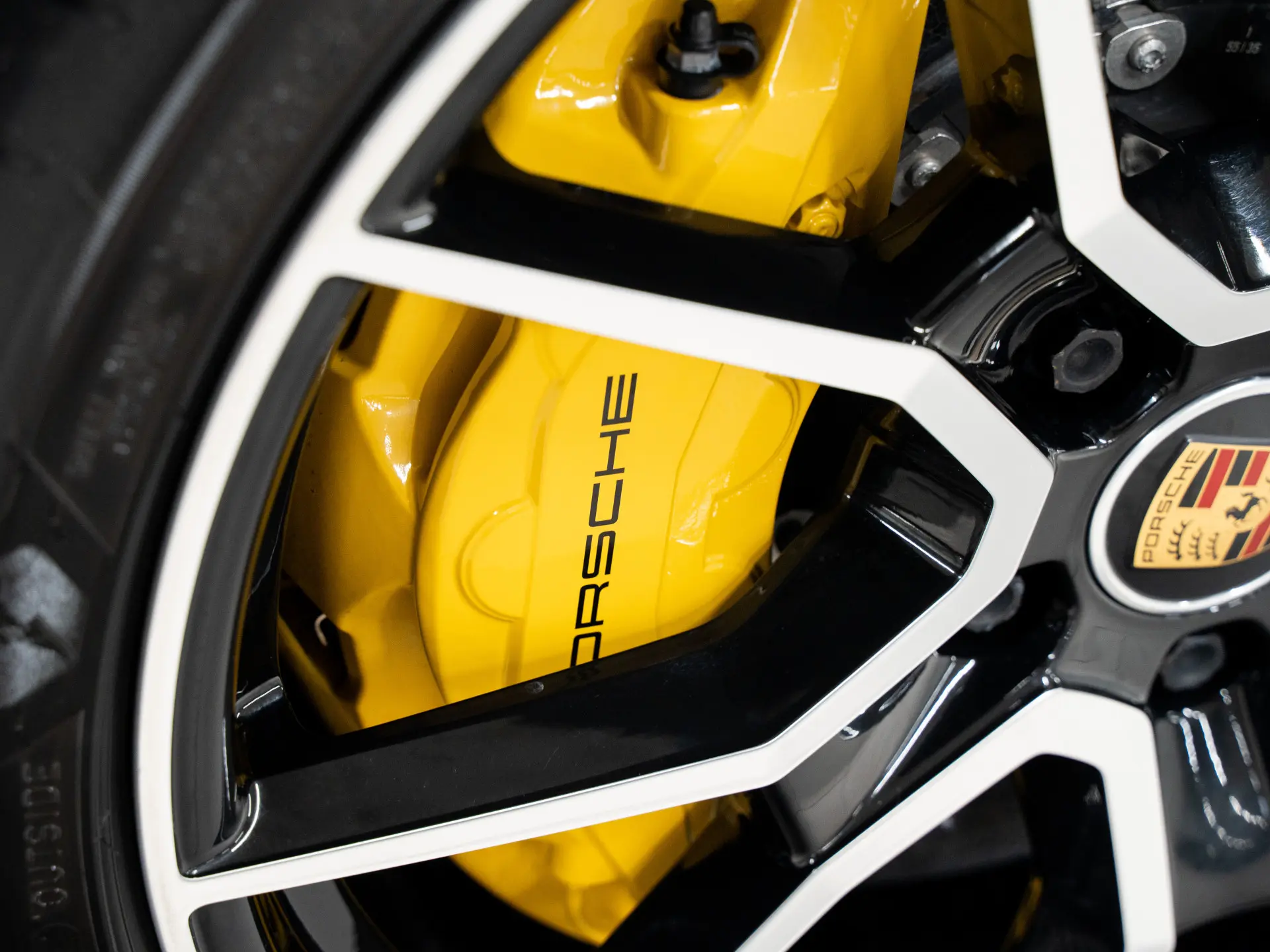 Taycan turbo s Sport Turismo