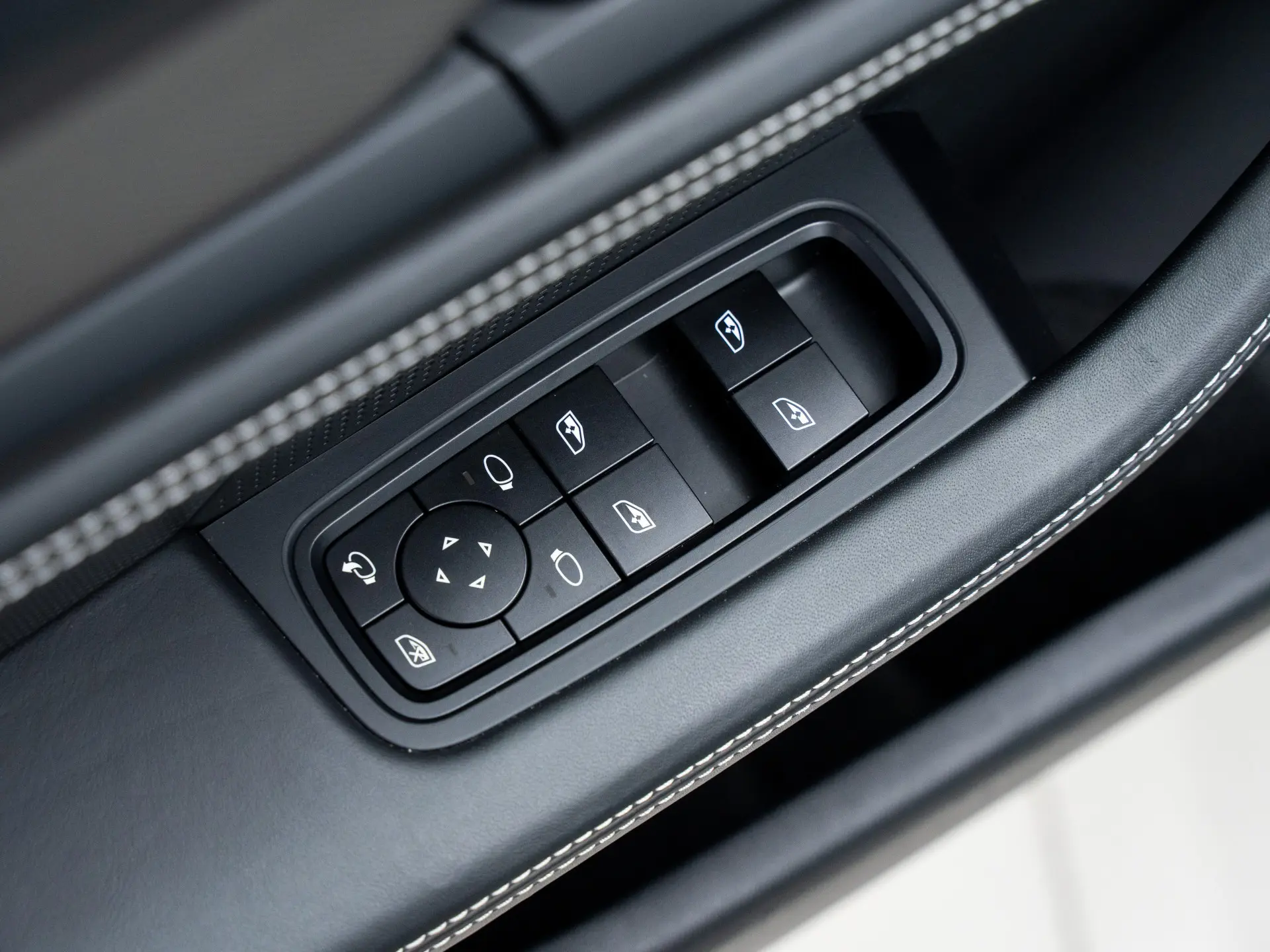 Taycan turbo s Sport Turismo